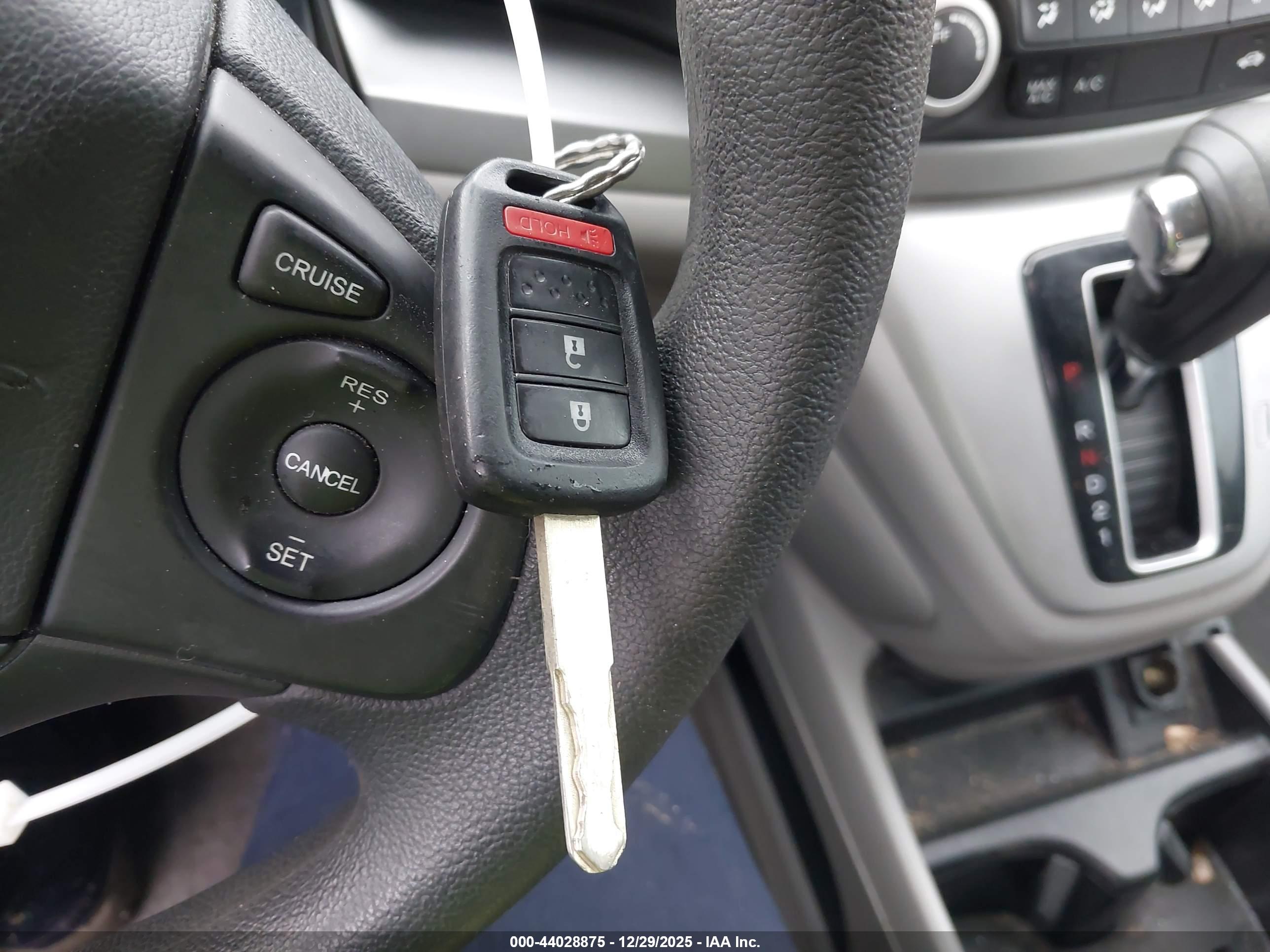 HONDA CR-V image 11