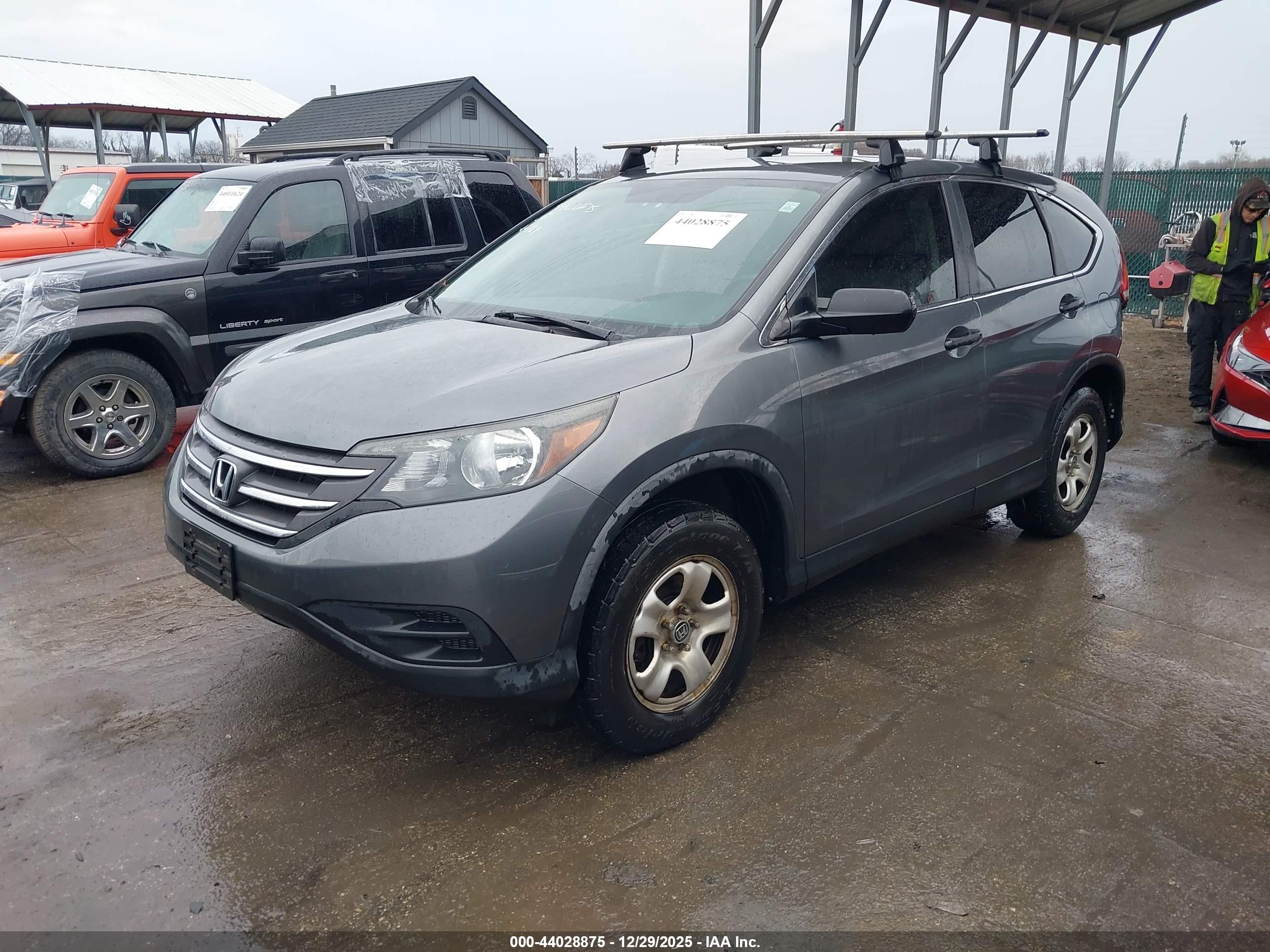 HONDA CR-V image 2