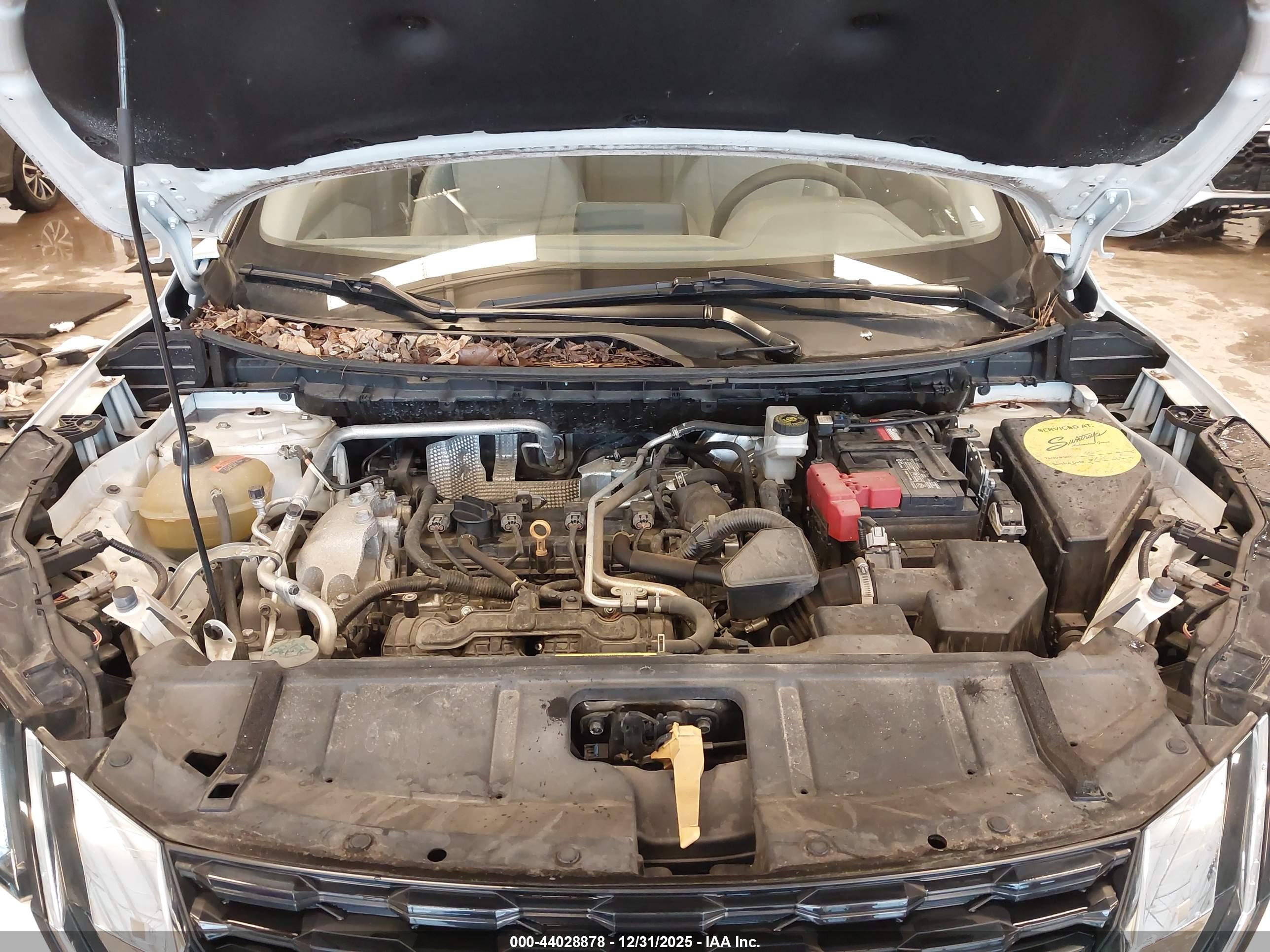 NISSAN ROGUE image 10