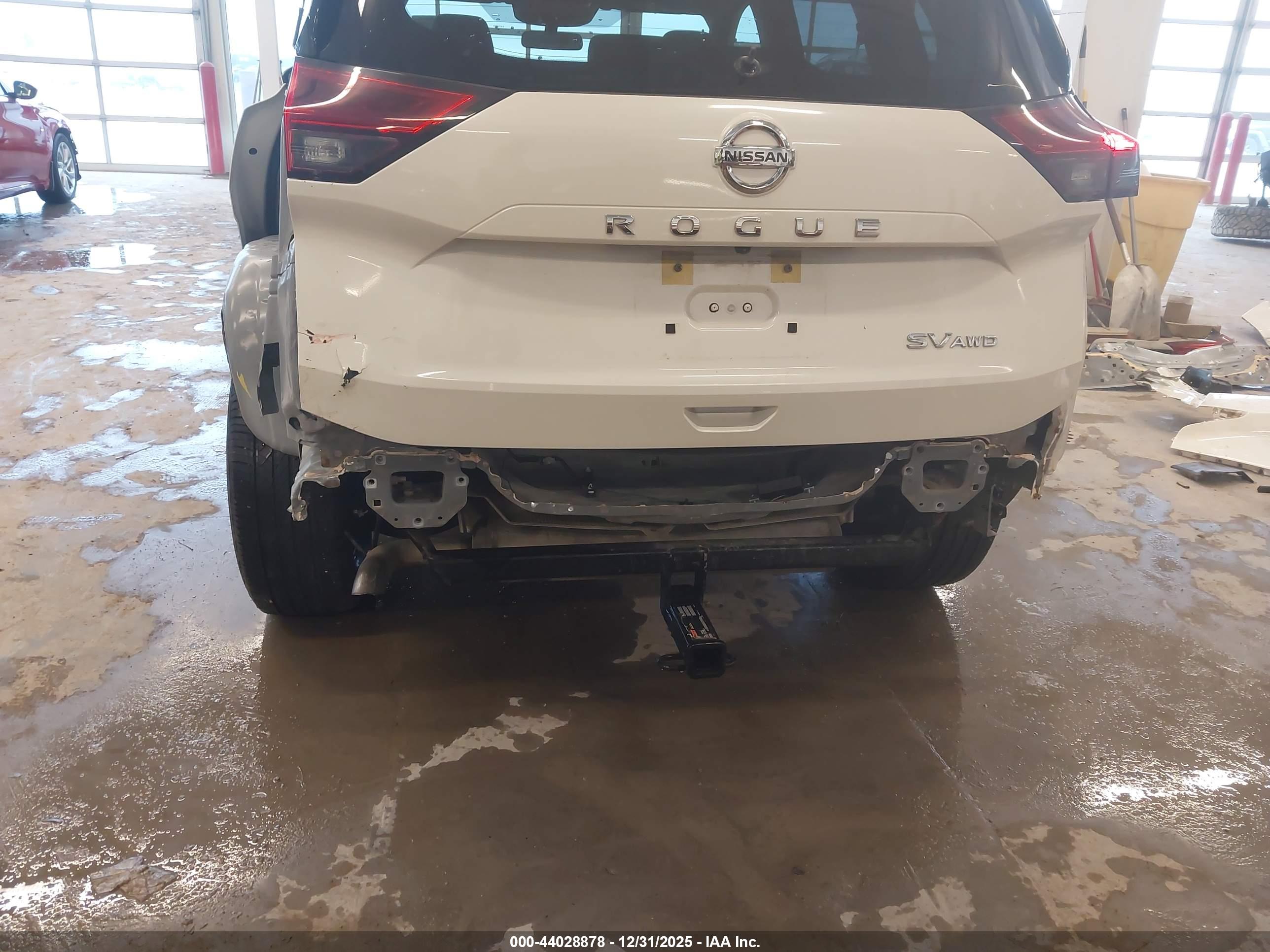 NISSAN ROGUE image 6