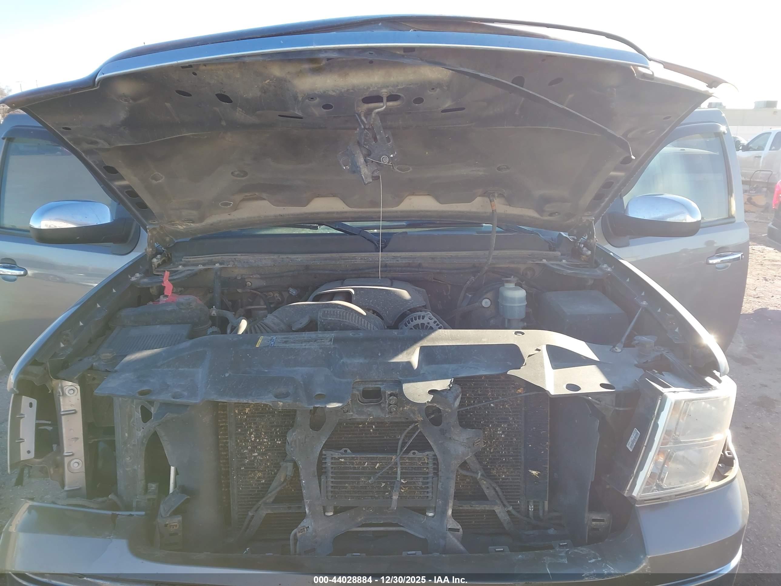GMC SIERRA image 10