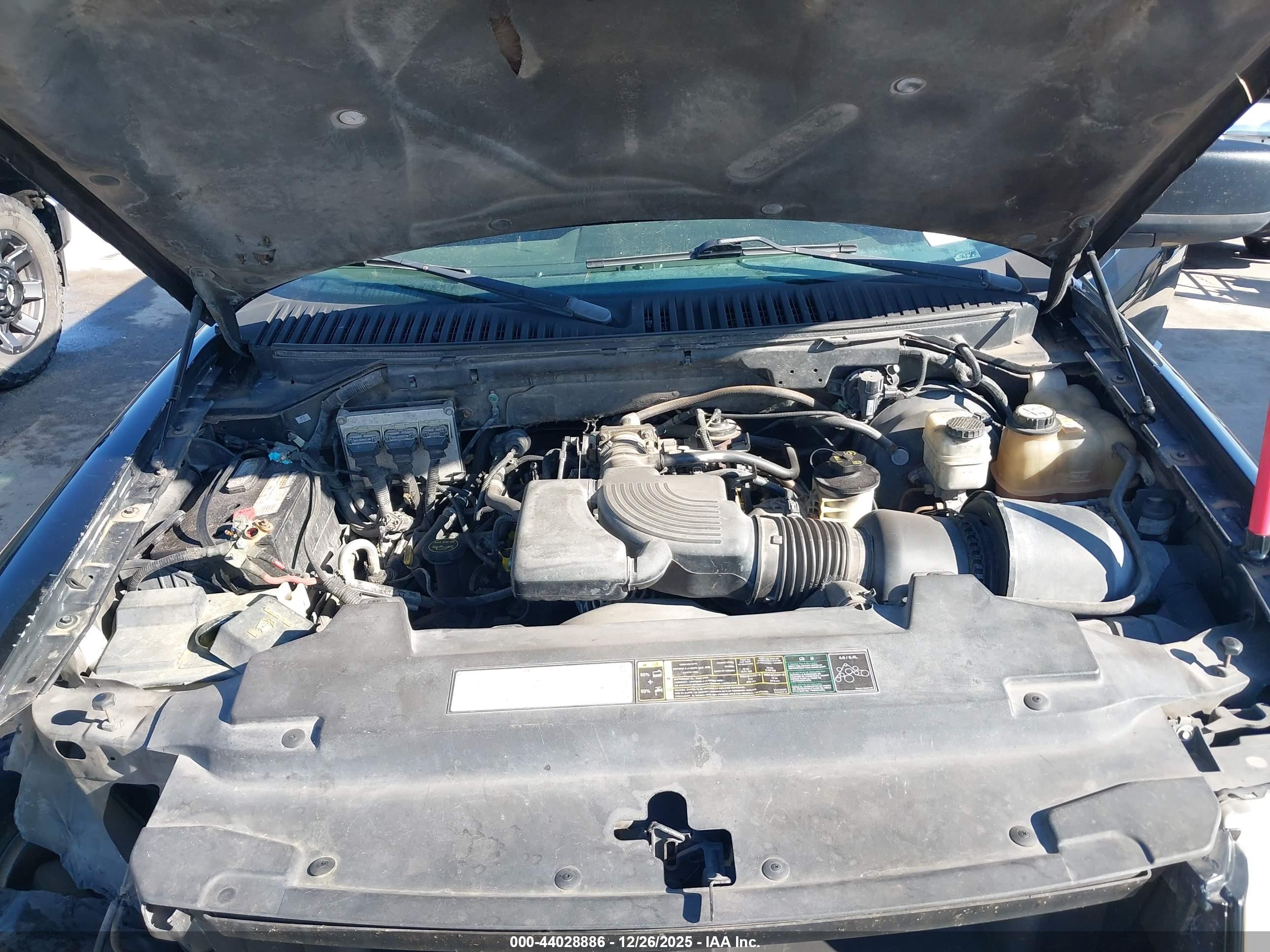 FORD EXPEDITION image 10