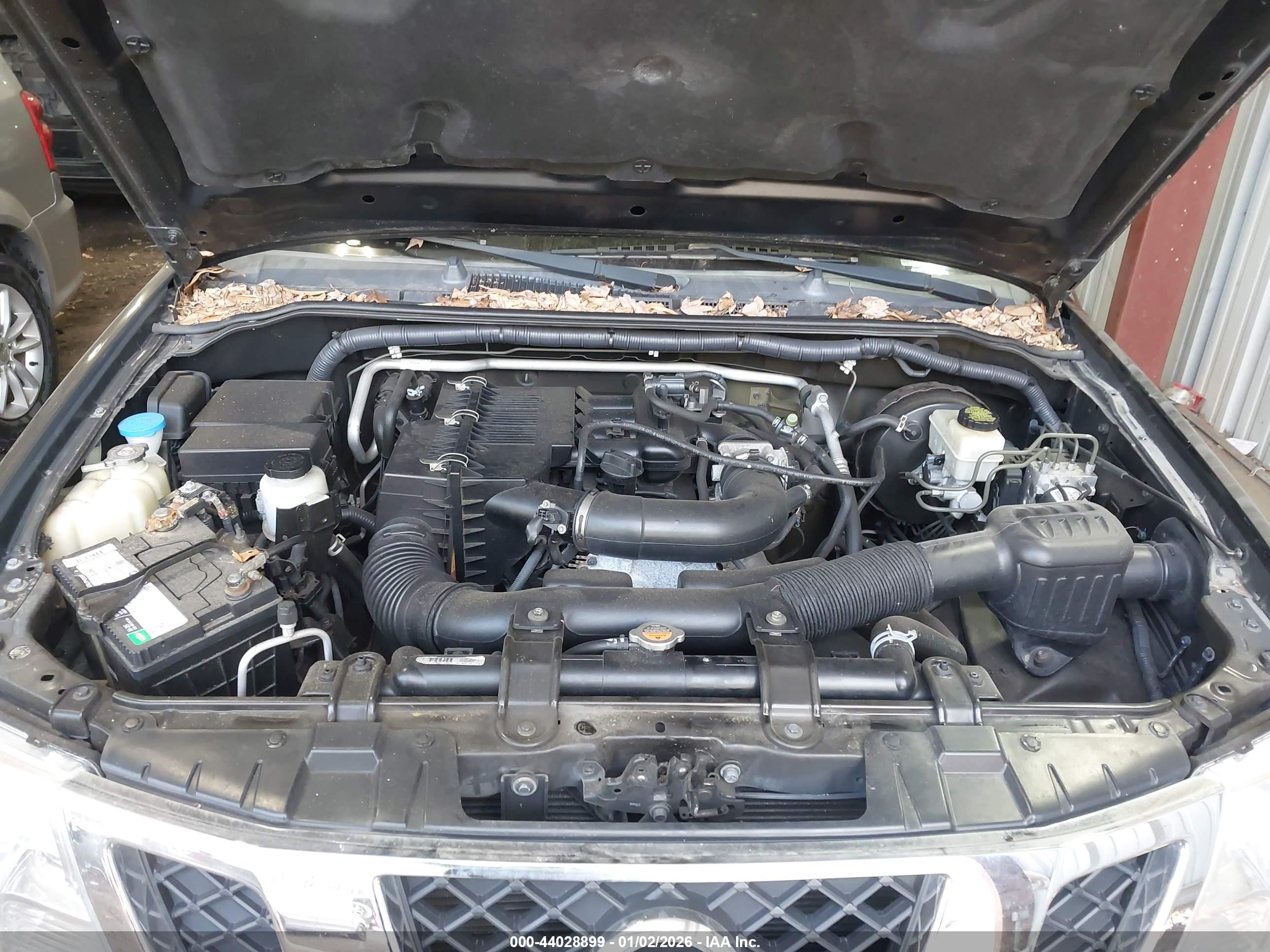 NISSAN FRONTIER image 10