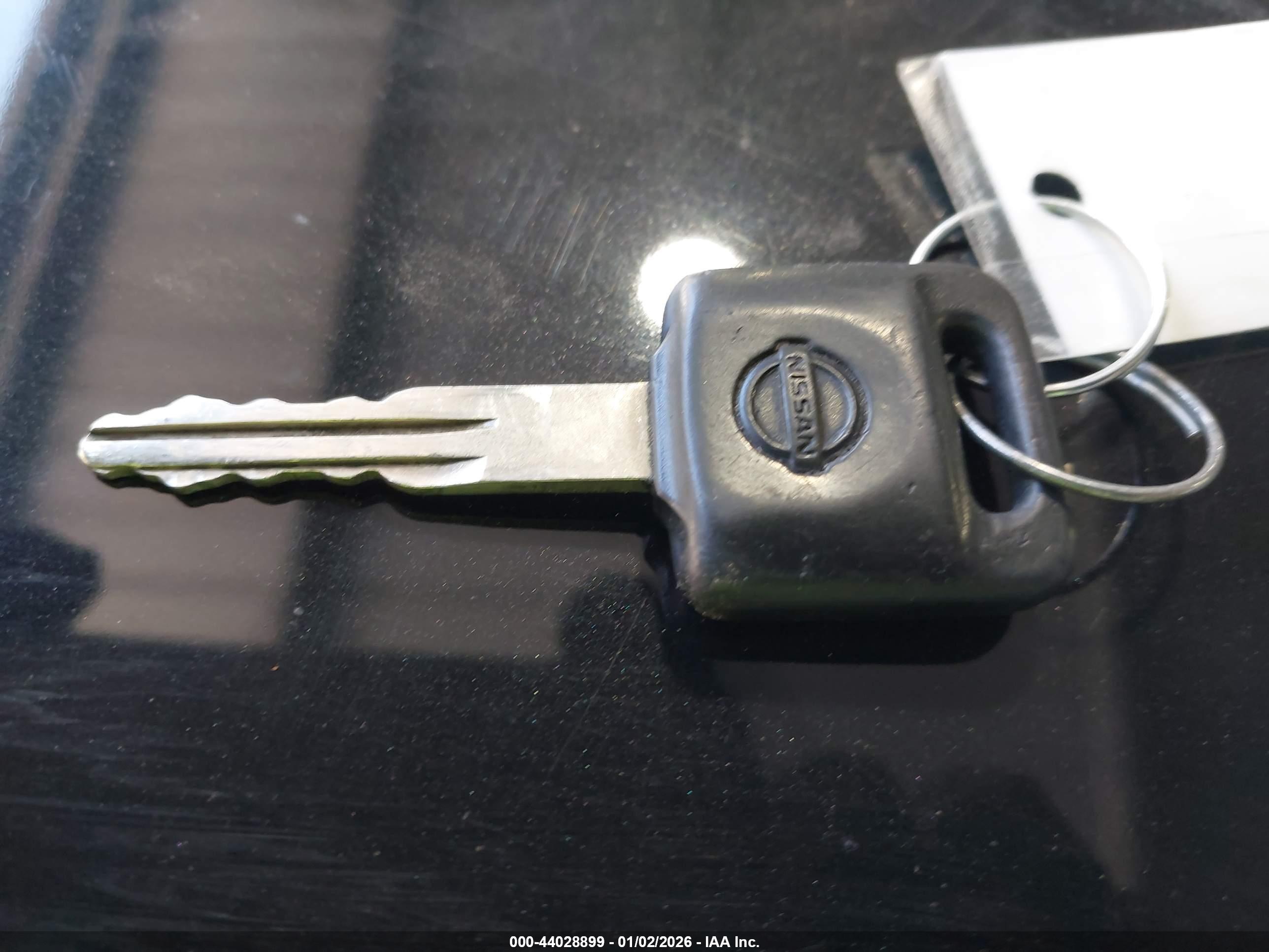 NISSAN FRONTIER image 11