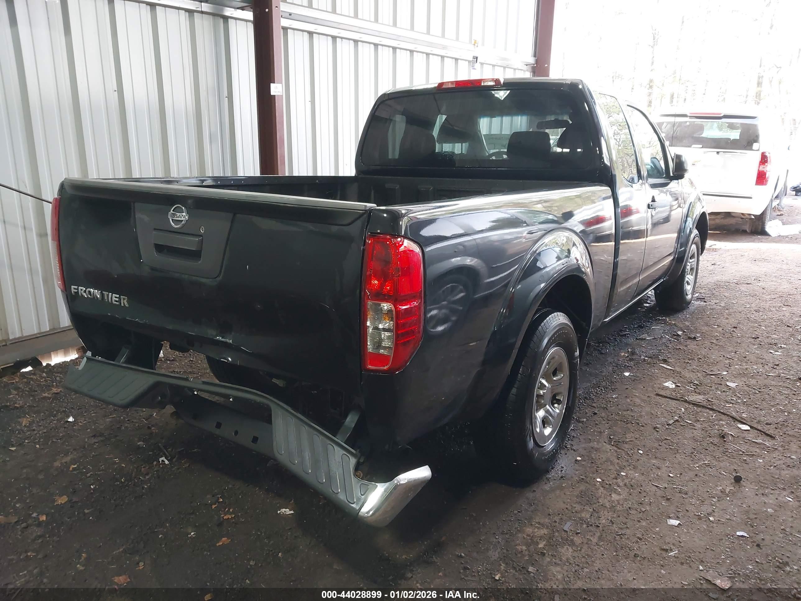 NISSAN FRONTIER image 4