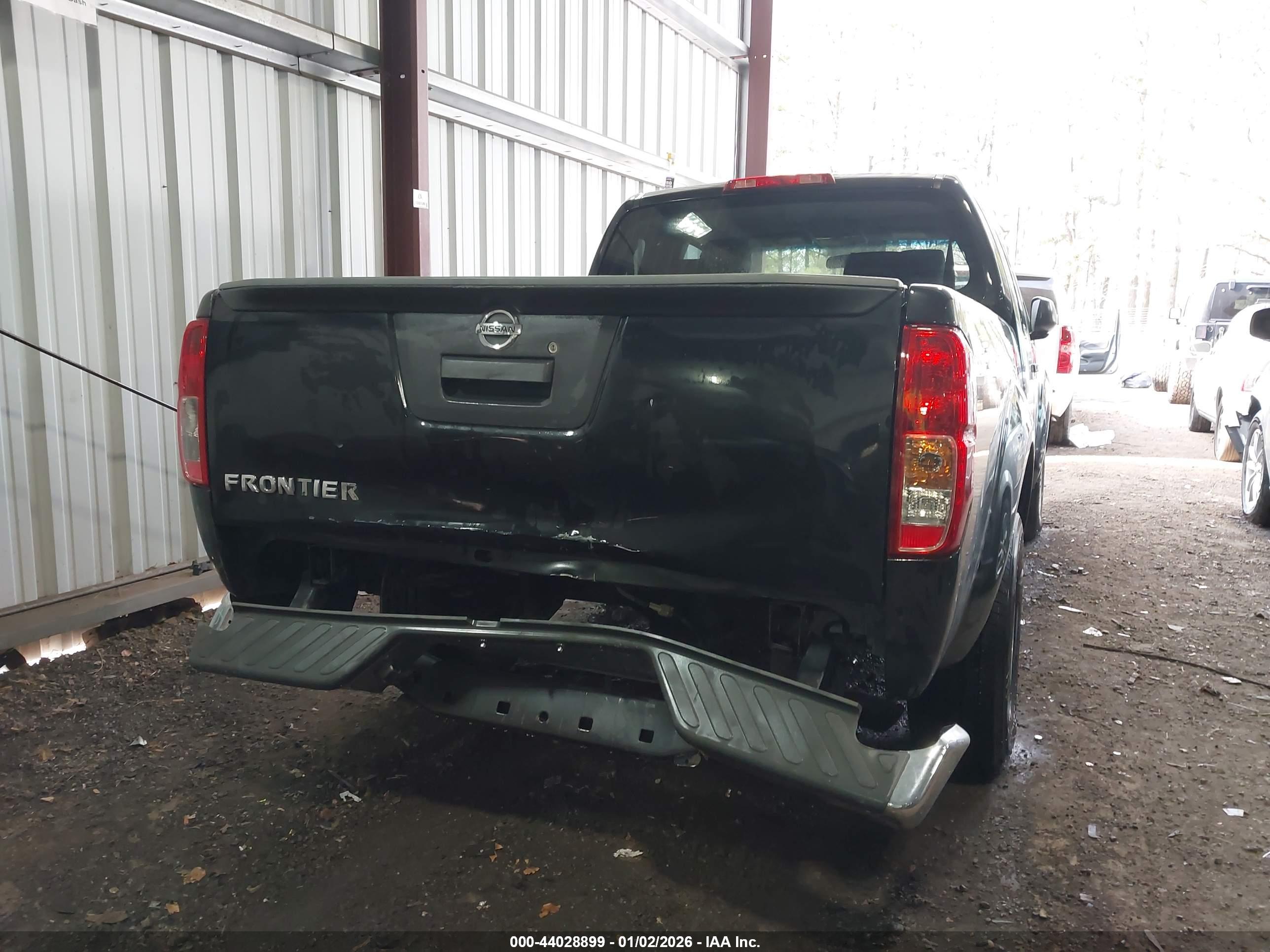 NISSAN FRONTIER image 6