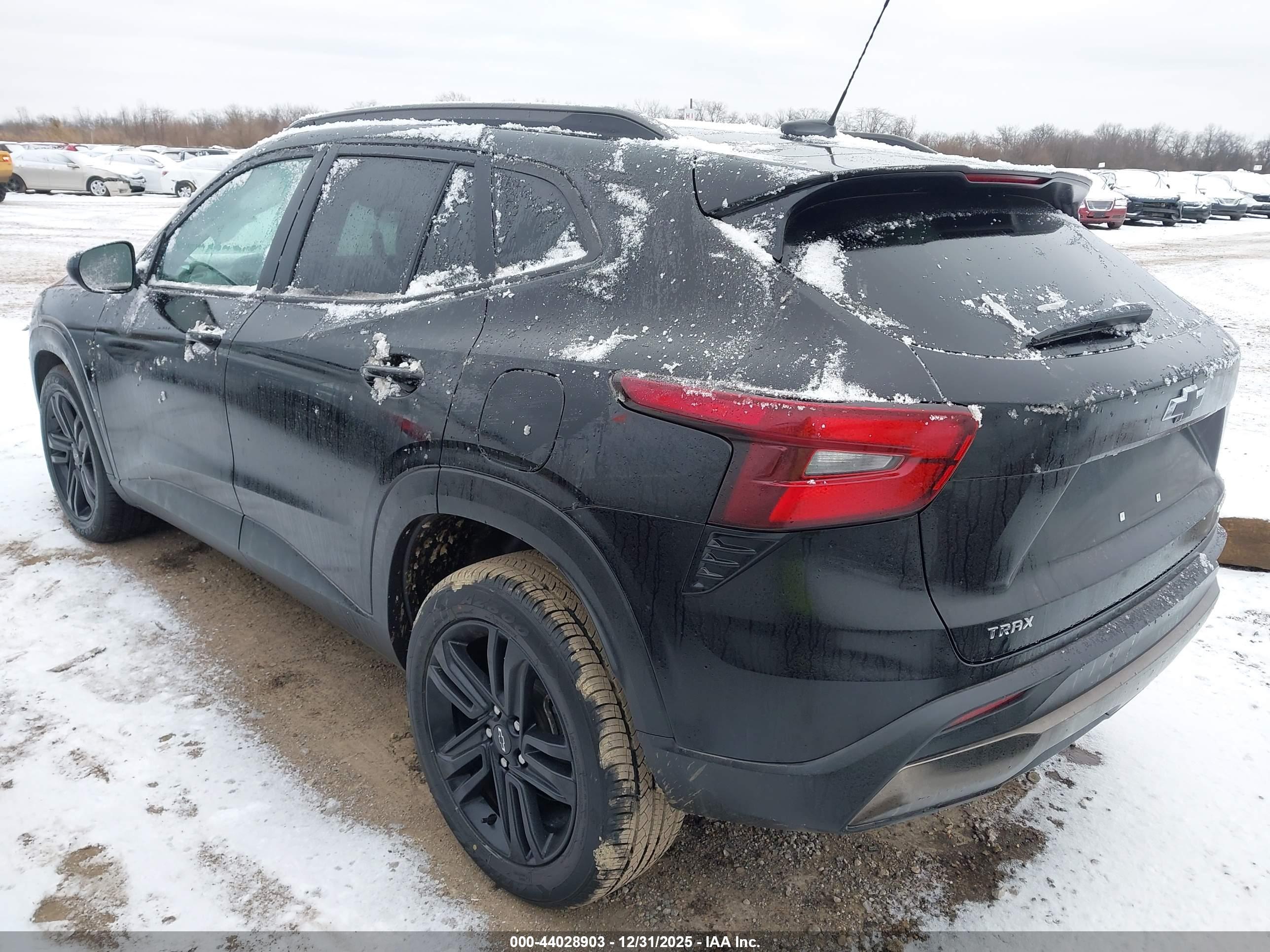 CHEVROLET TRAX image 3