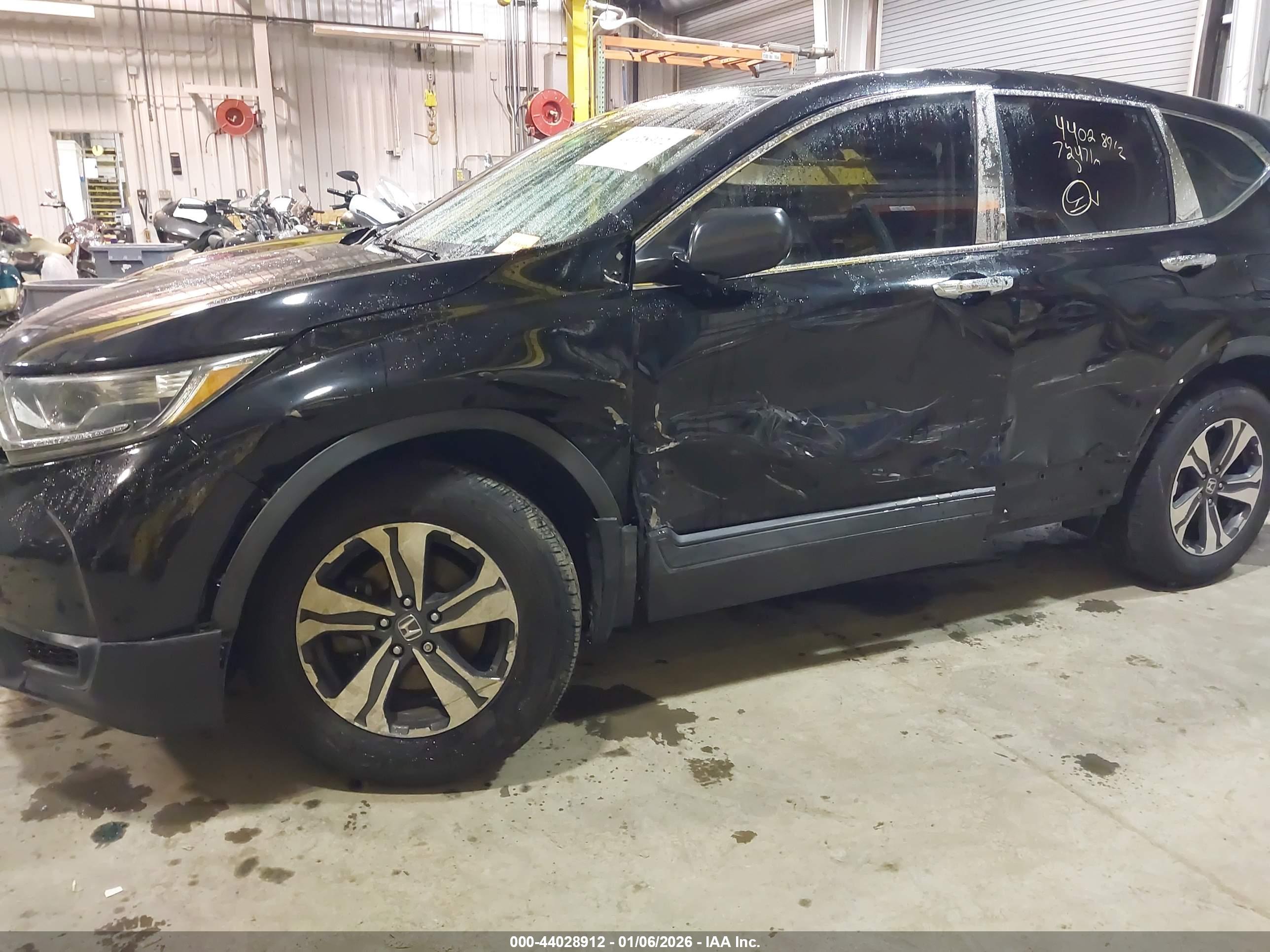 HONDA CR-V image 6