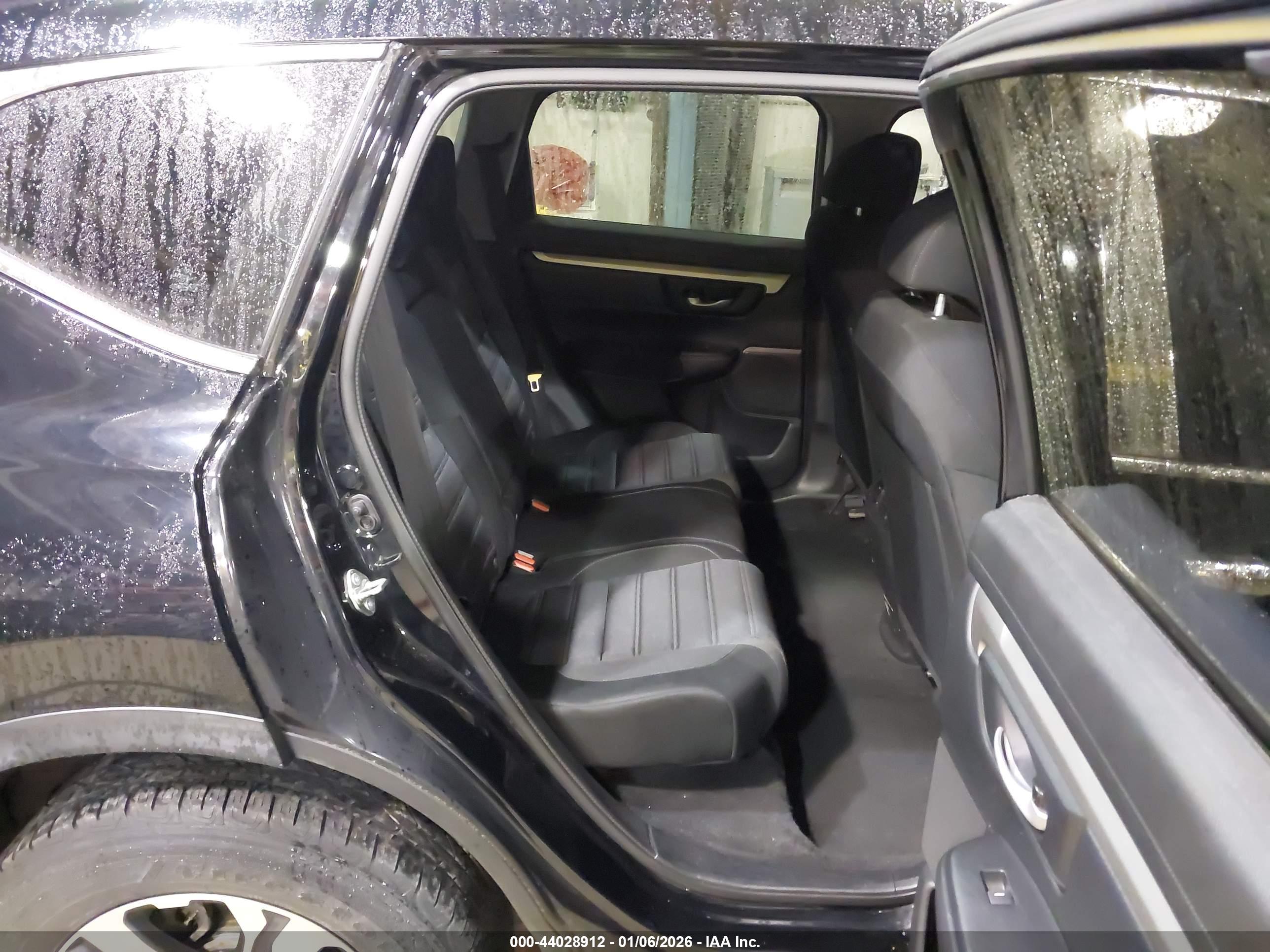 HONDA CR-V image 8
