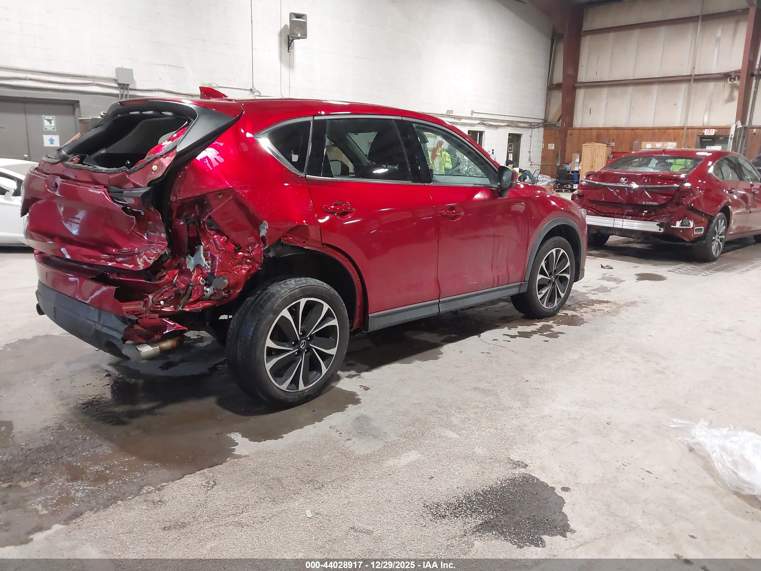 MAZDA CX-5 image 4