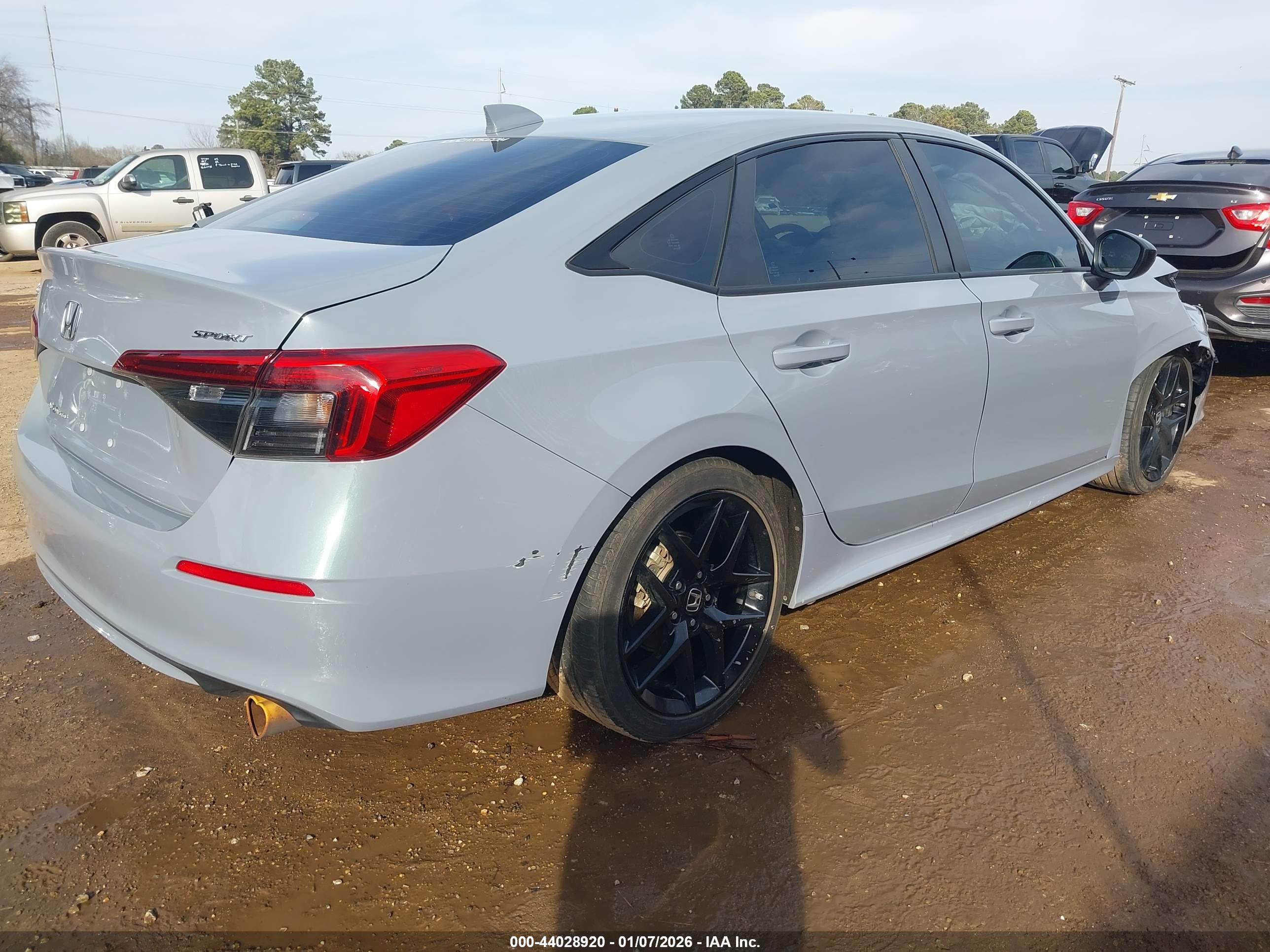 HONDA CIVIC image 4
