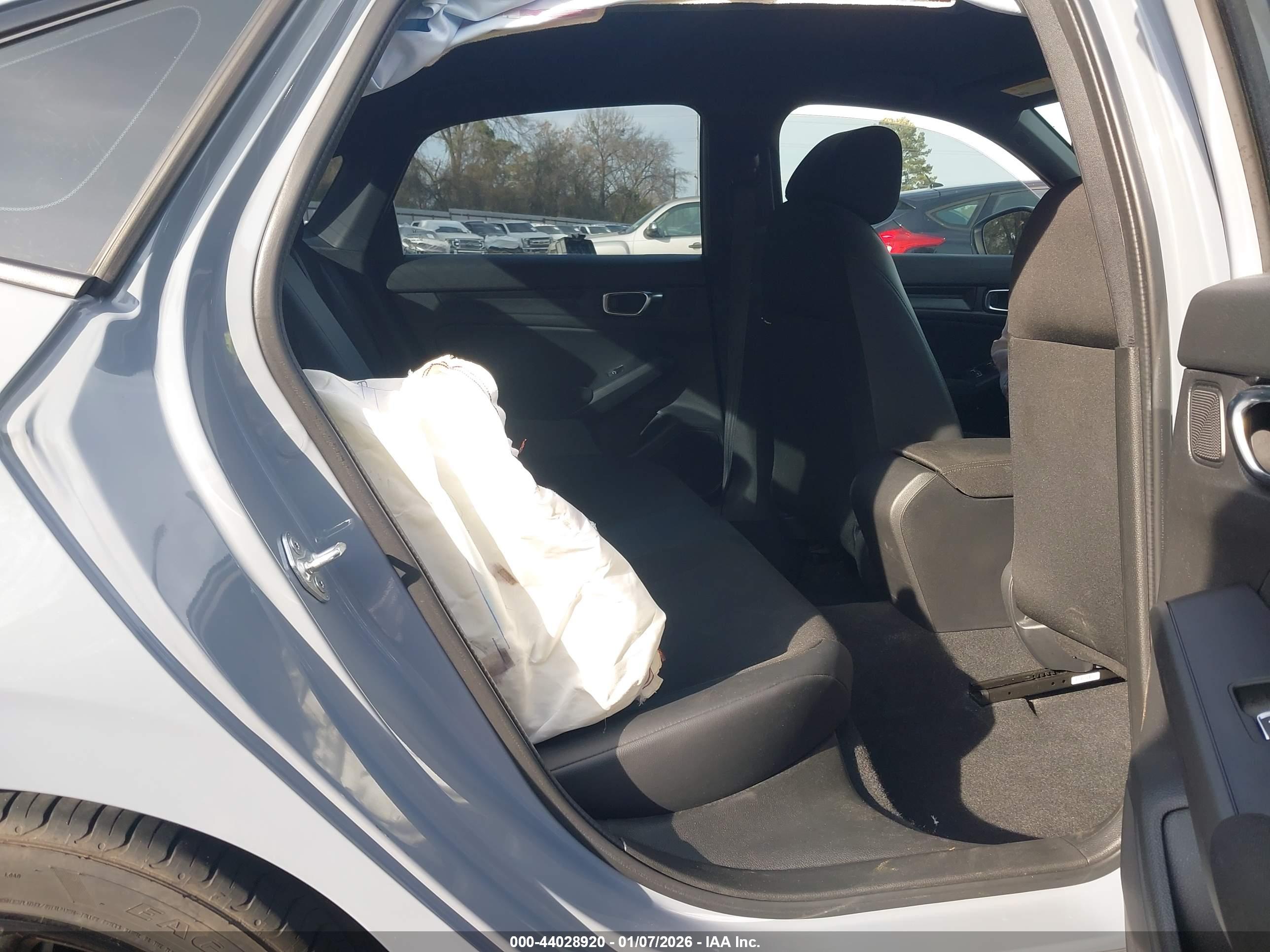 HONDA CIVIC image 8