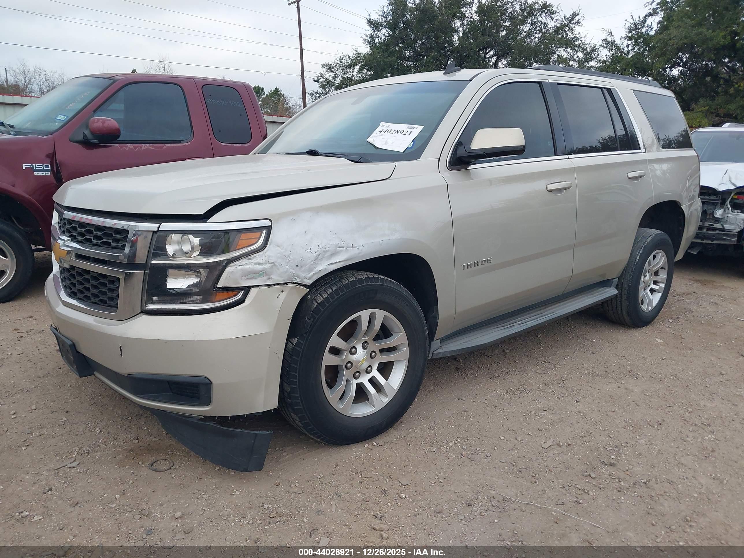 CHEVROLET TAHOE image 2