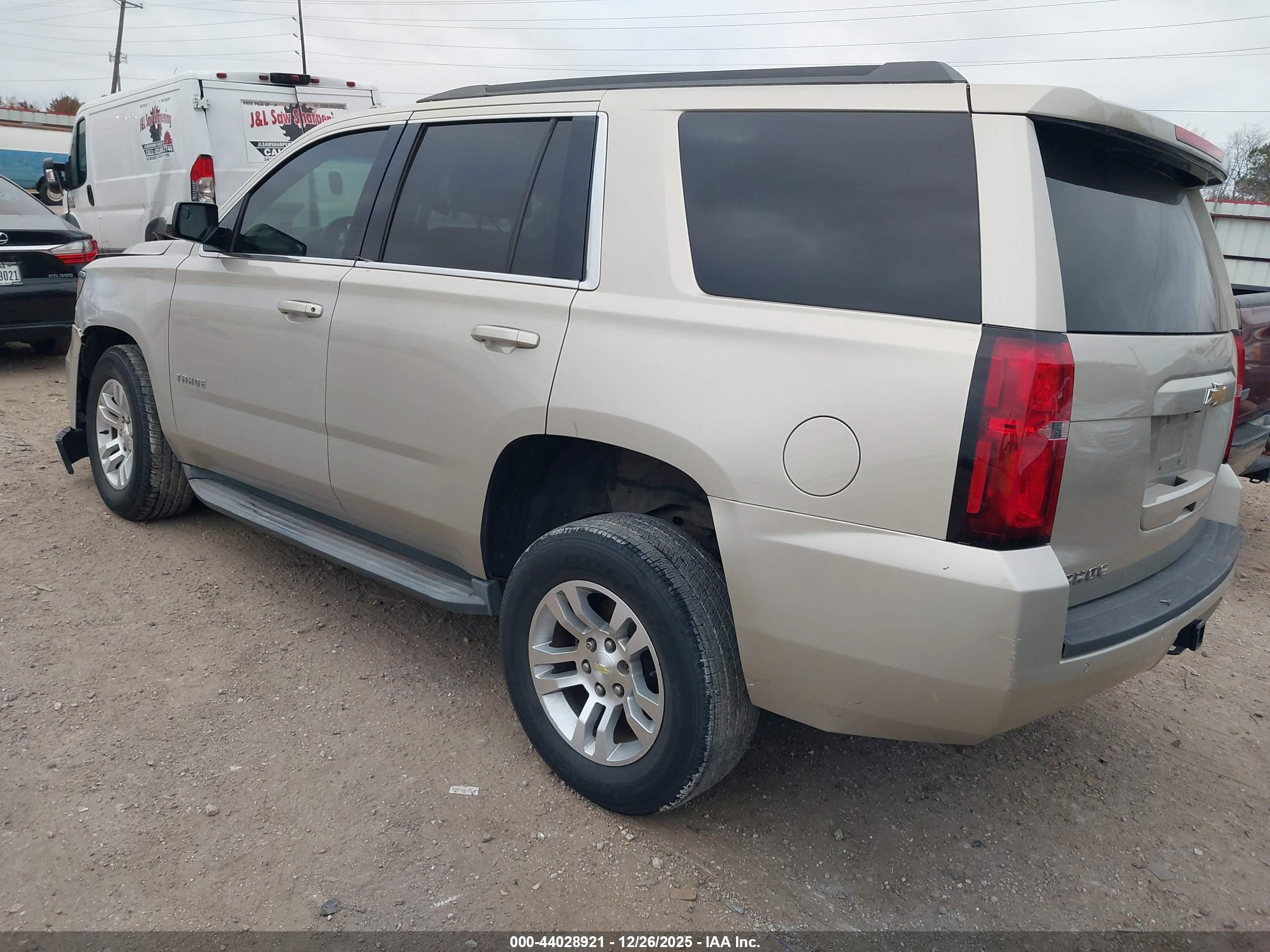 CHEVROLET TAHOE image 3