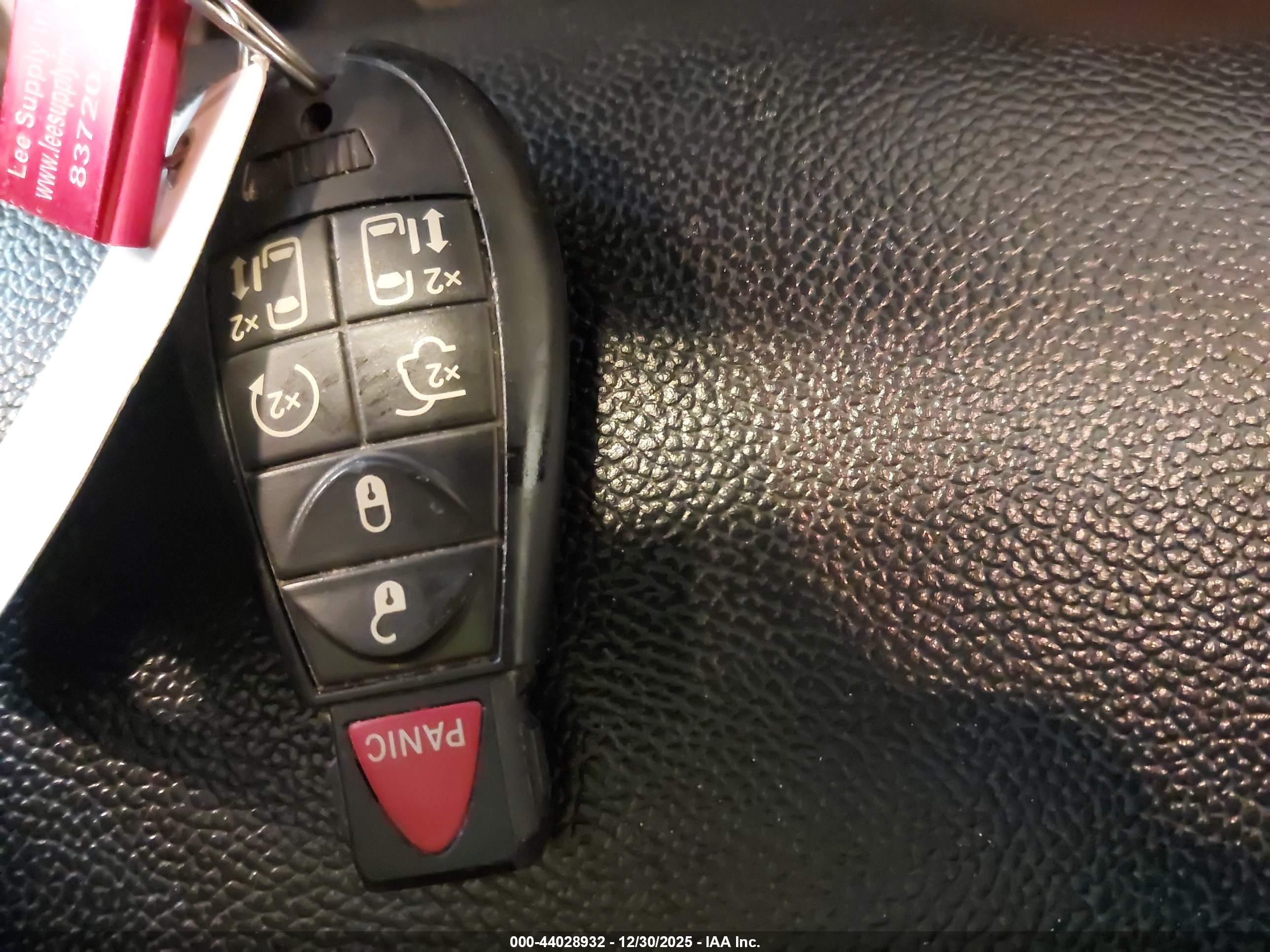 DODGE GRAND image 11