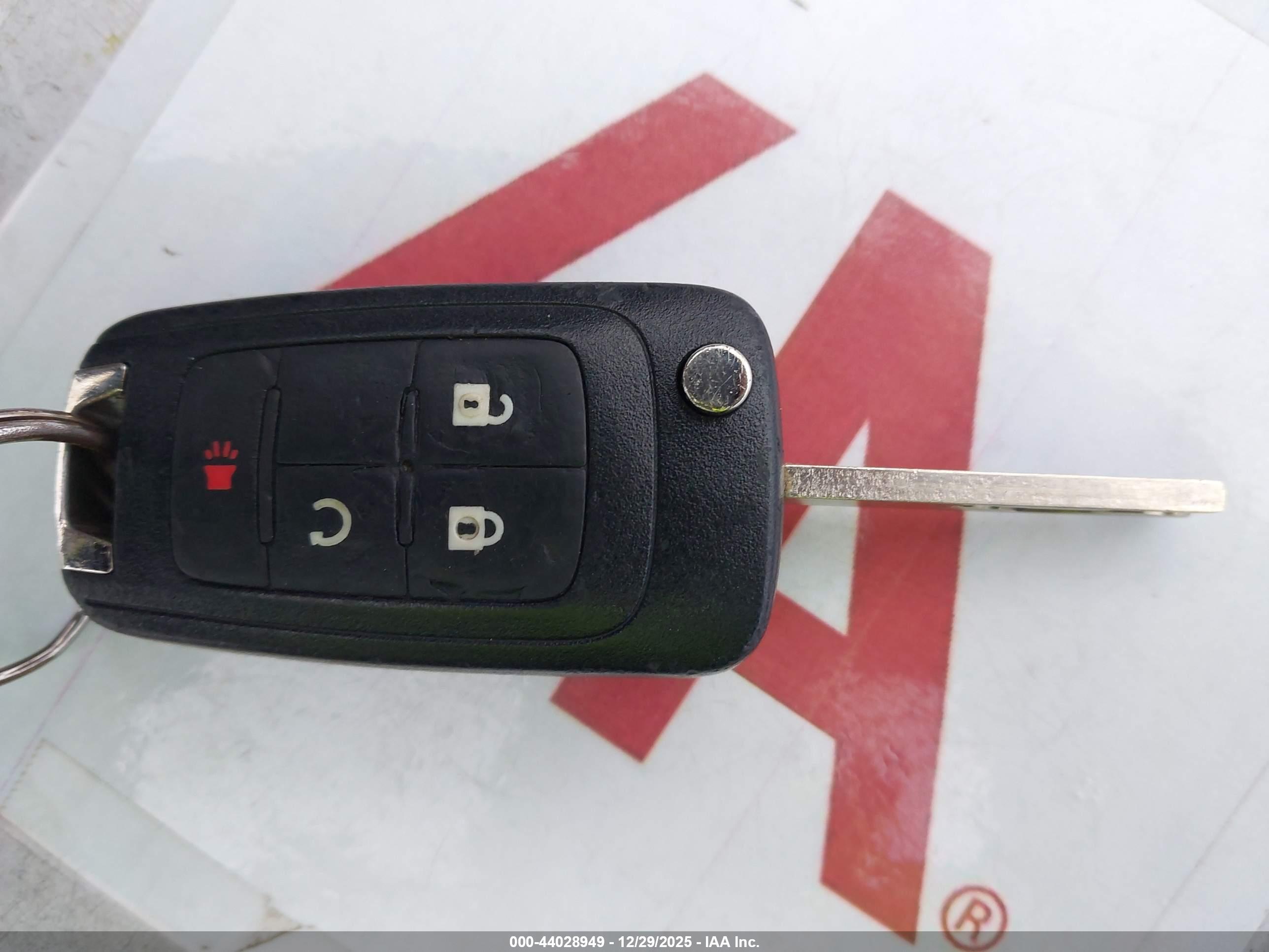 CHEVROLET EQUINOX image 11