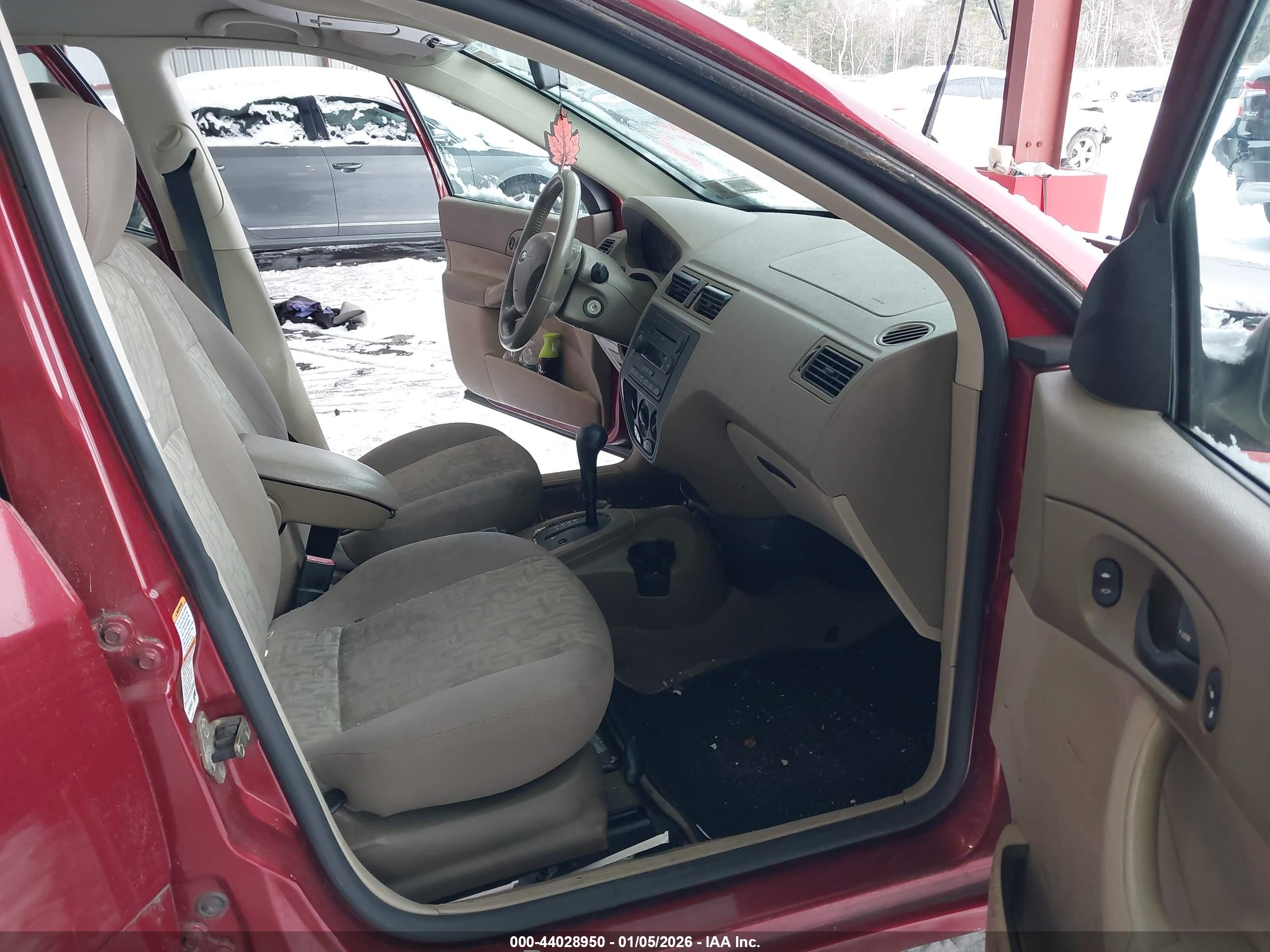 FORD FOCUS image 5