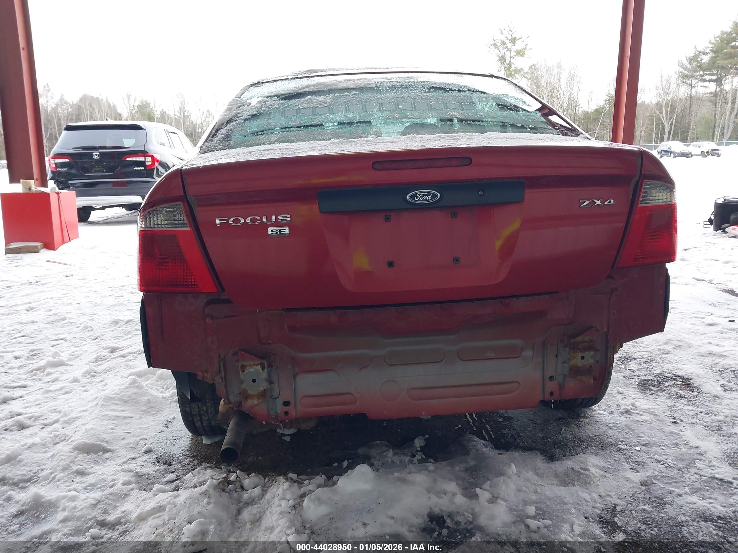FORD FOCUS image 6