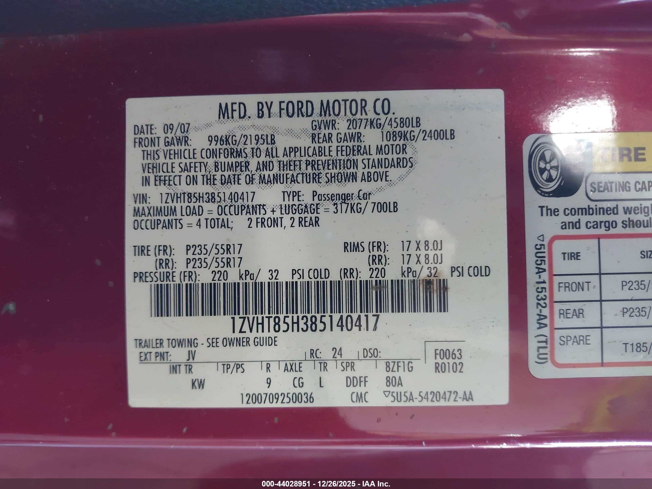 FORD MUSTANG image 9