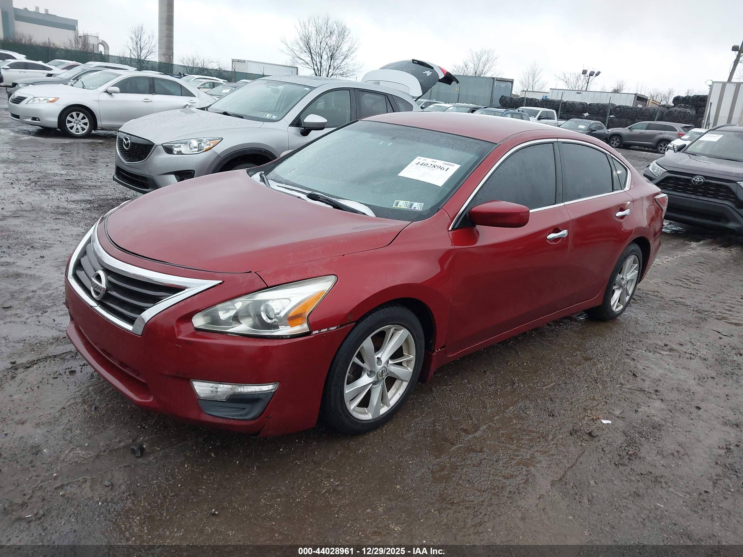 NISSAN ALTIMA image 2
