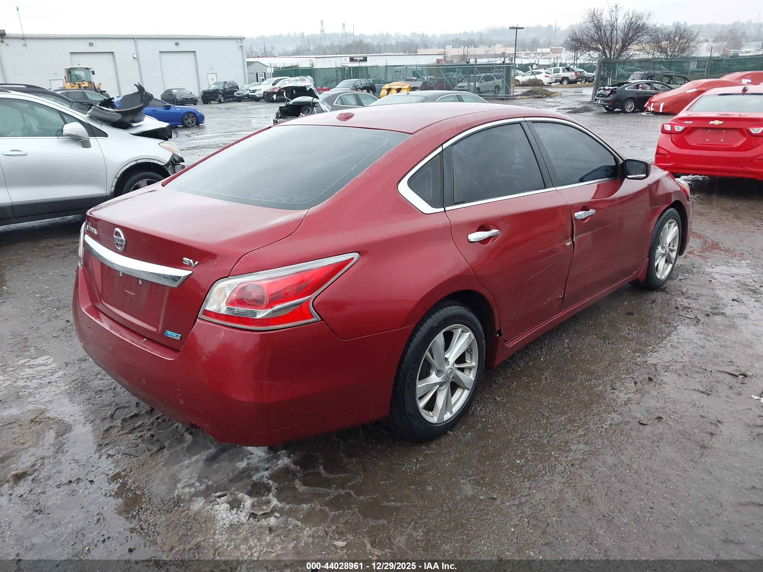 NISSAN ALTIMA image 4