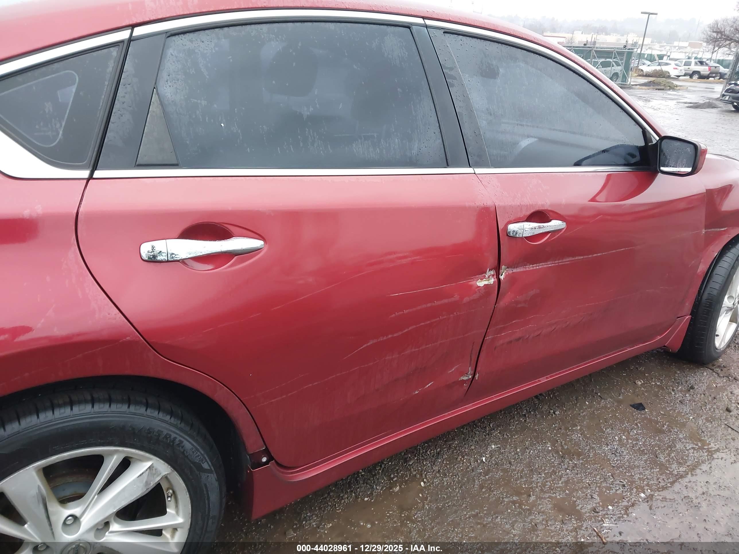 NISSAN ALTIMA image 6