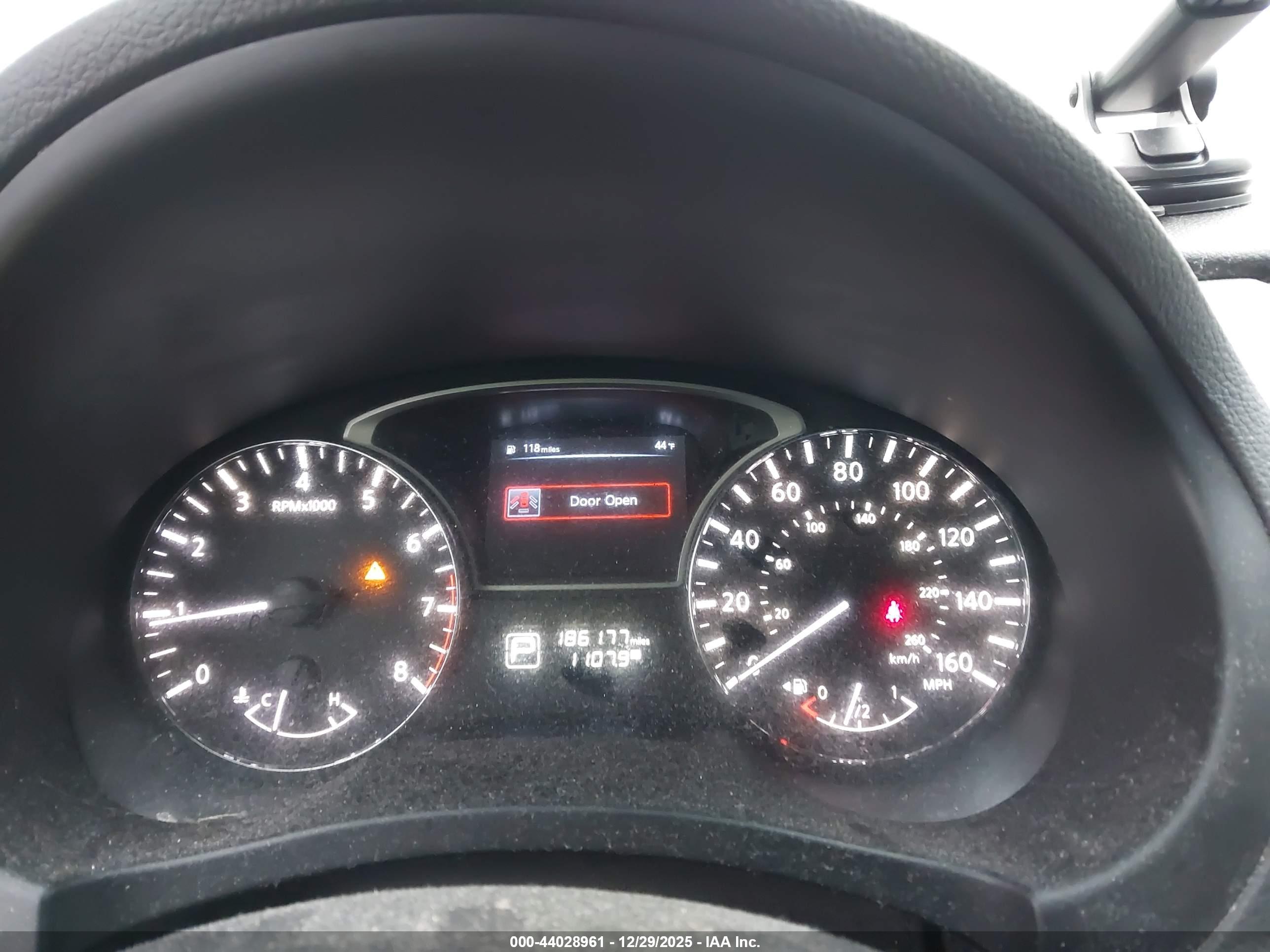 NISSAN ALTIMA image 7