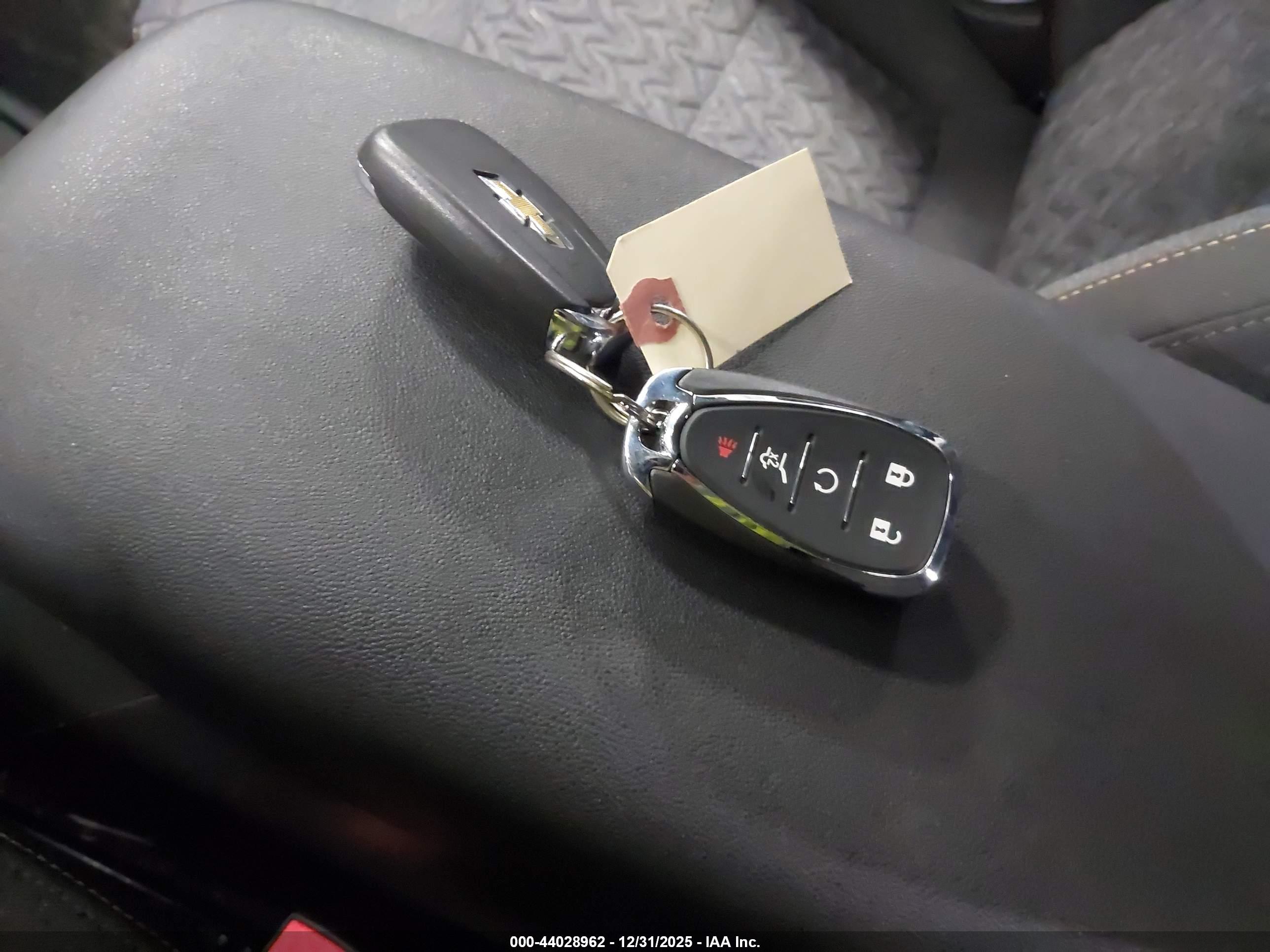 CHEVROLET EQUINOX image 11