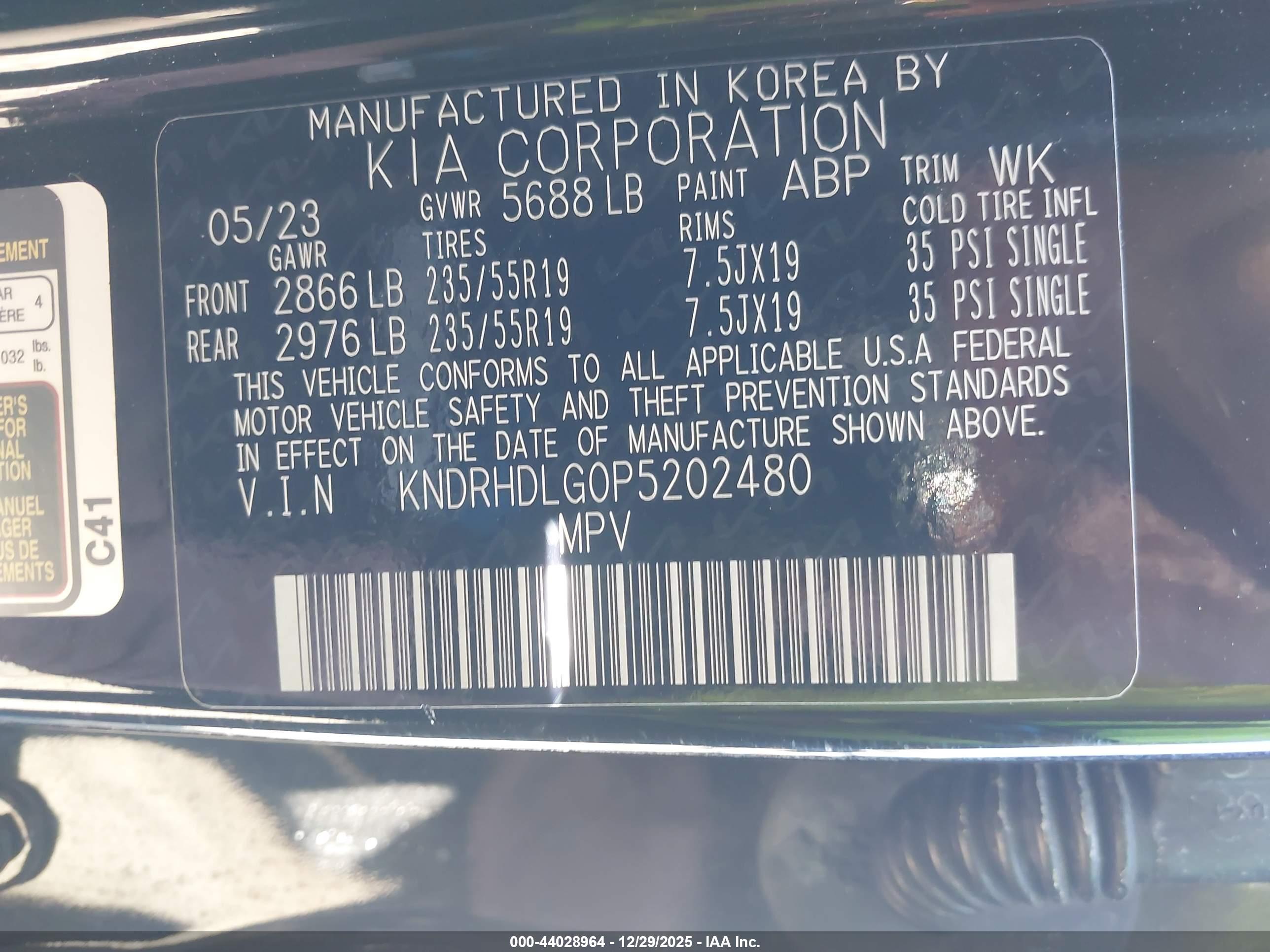 KIA SORENTO image 9