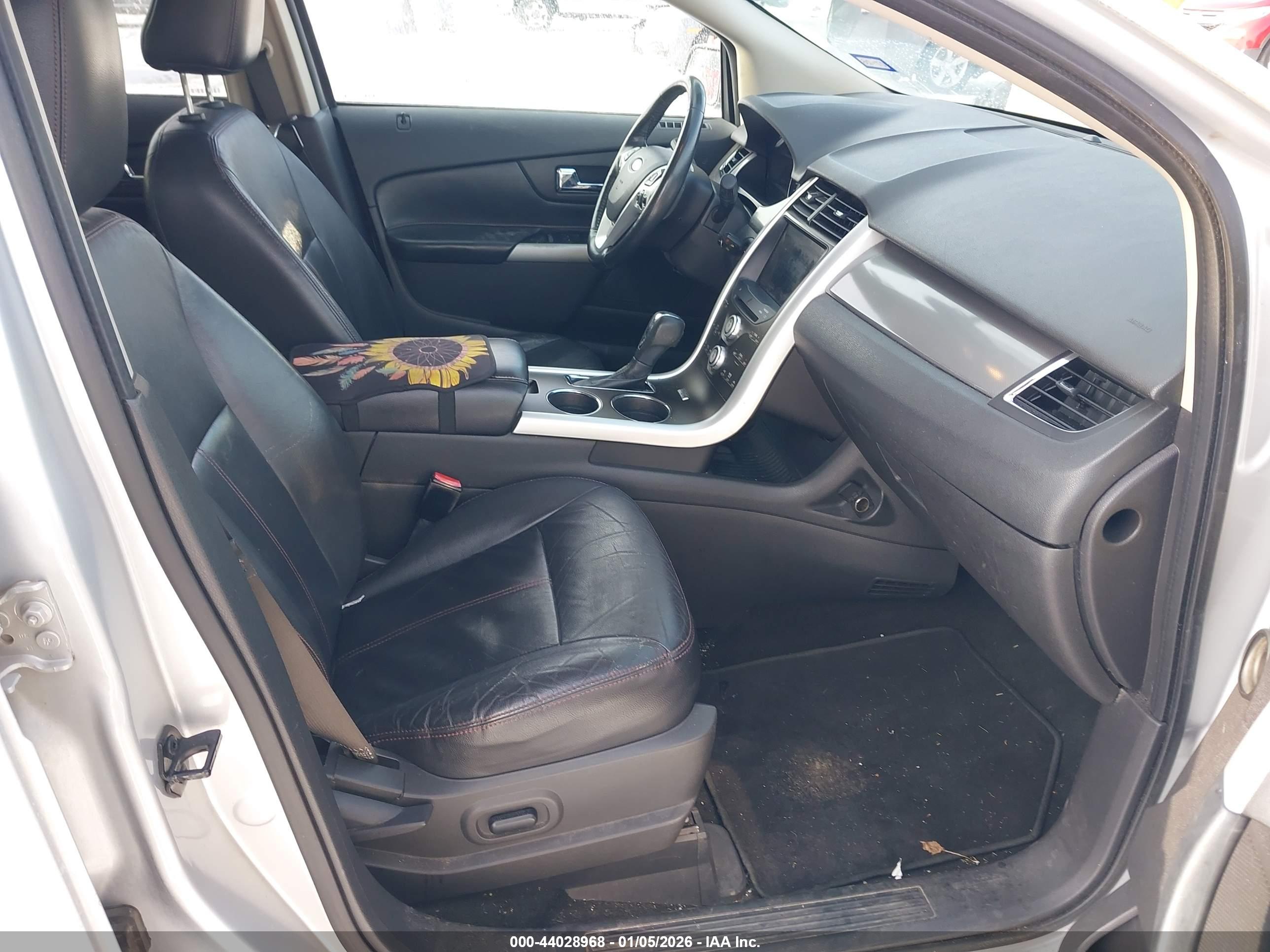 FORD EDGE image 5