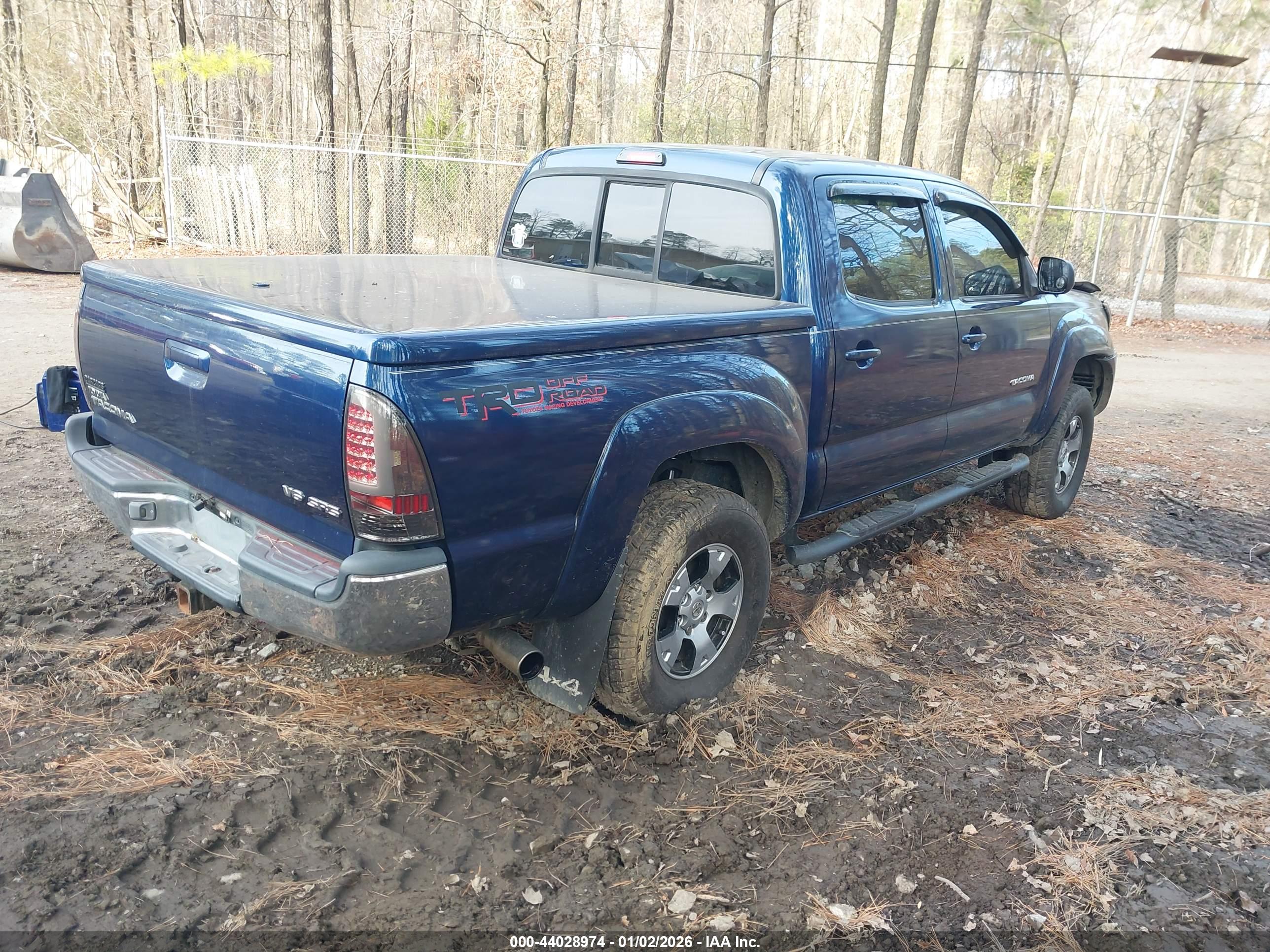 TOYOTA TACOMA image 4