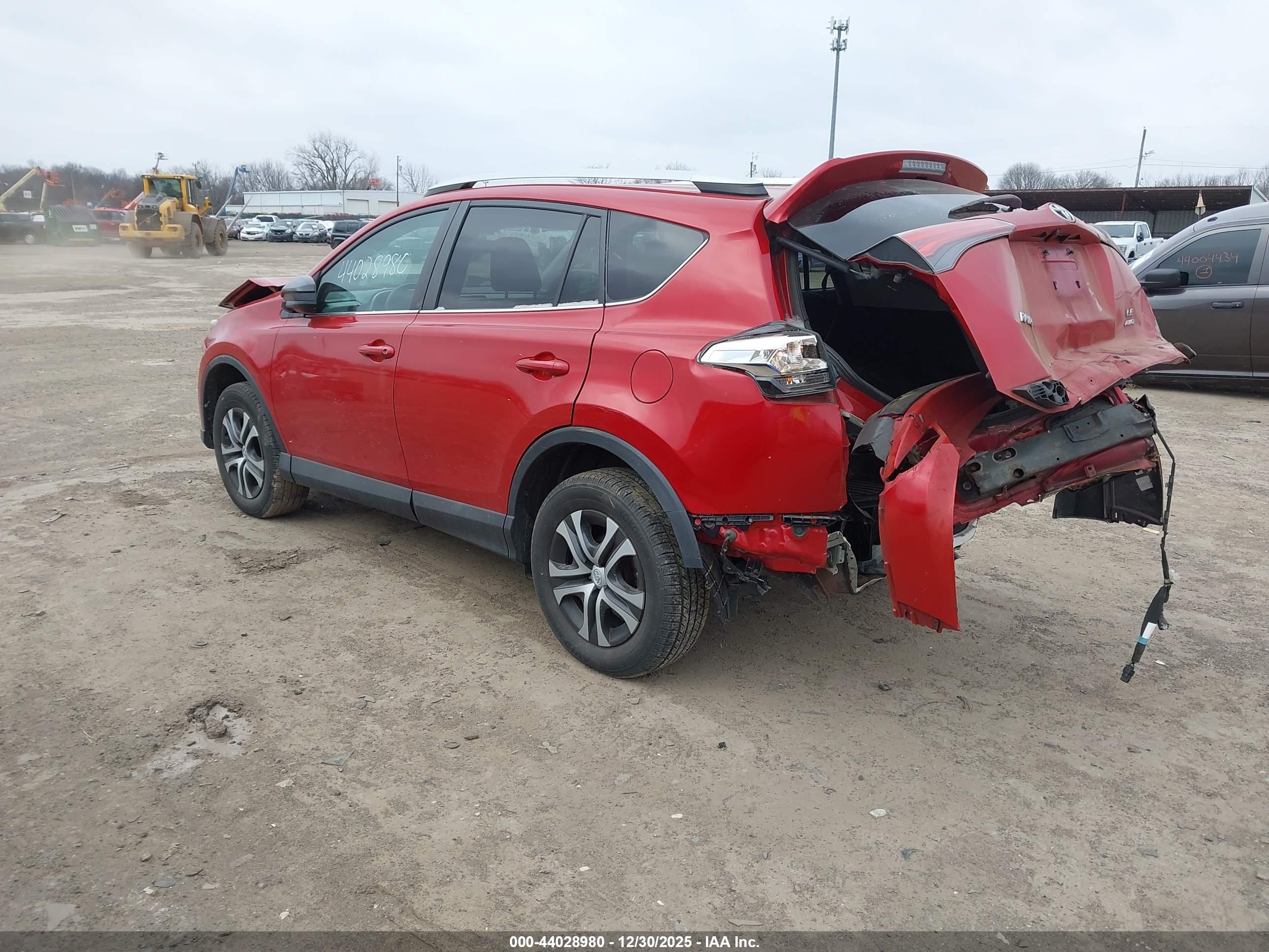 TOYOTA RAV4 image 3