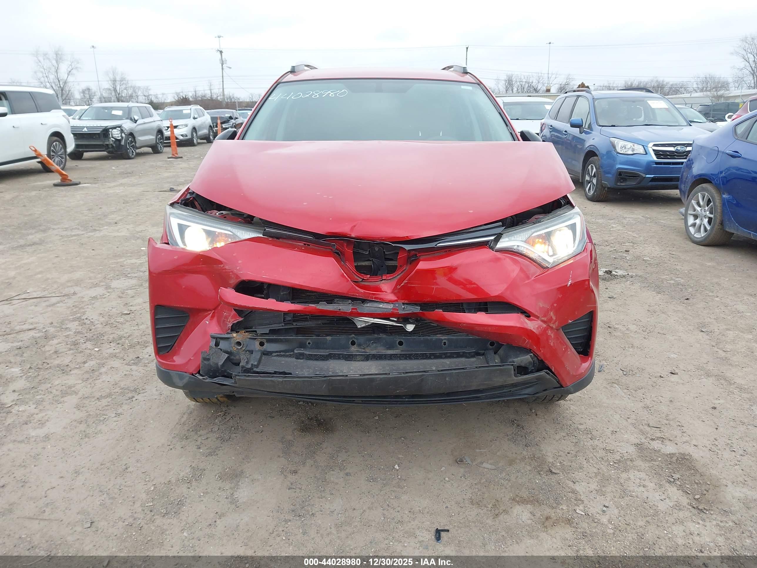 TOYOTA RAV4 image 6