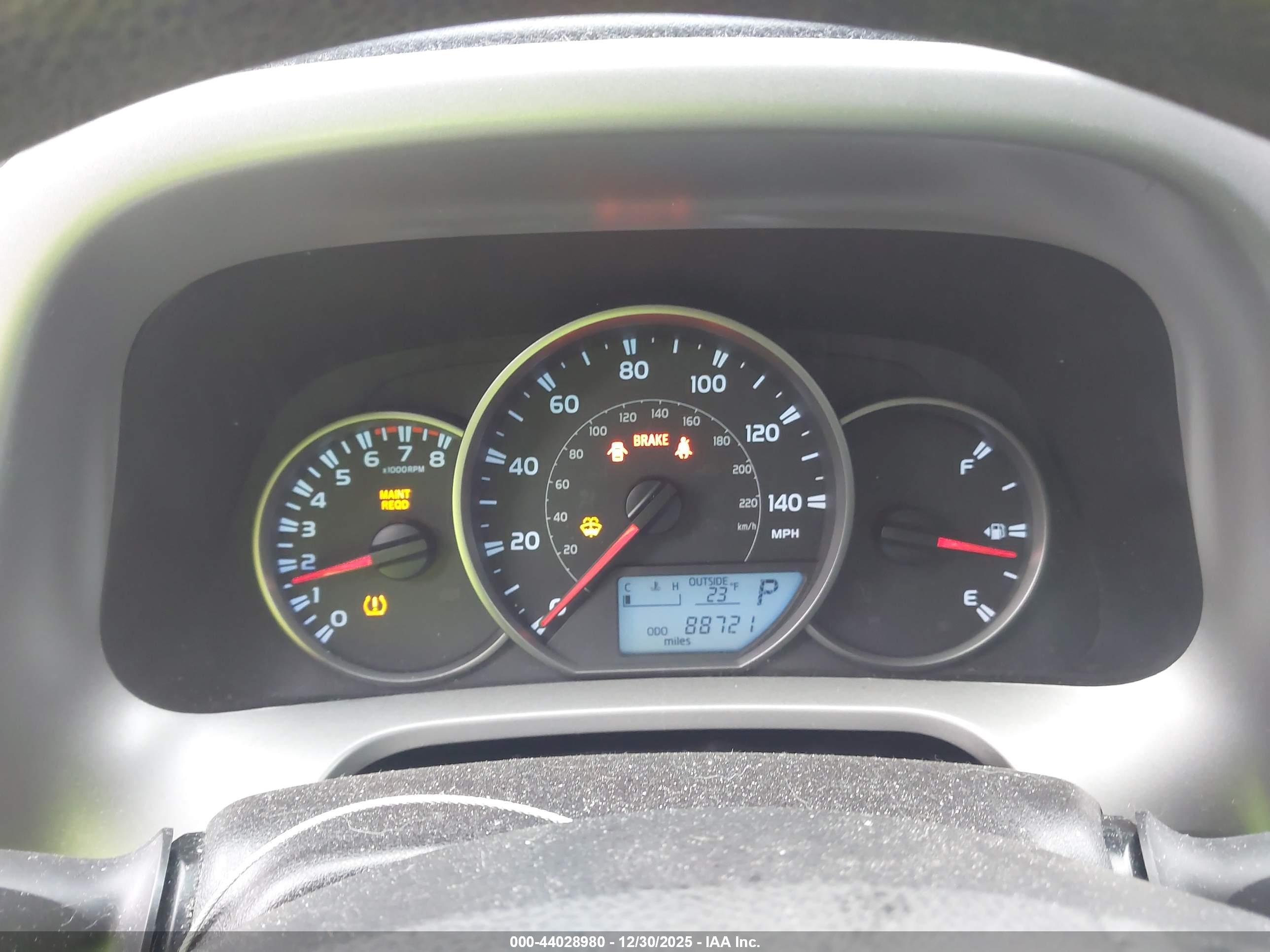 TOYOTA RAV4 image 7