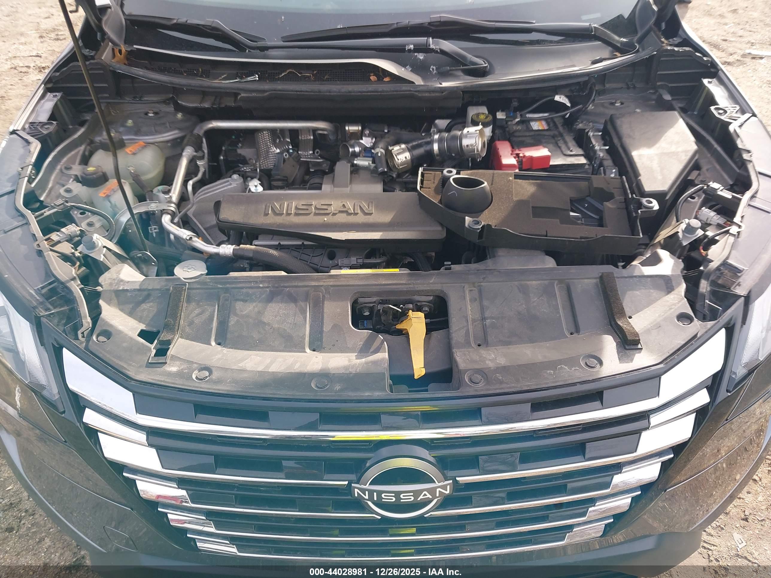 NISSAN ROGUE image 10