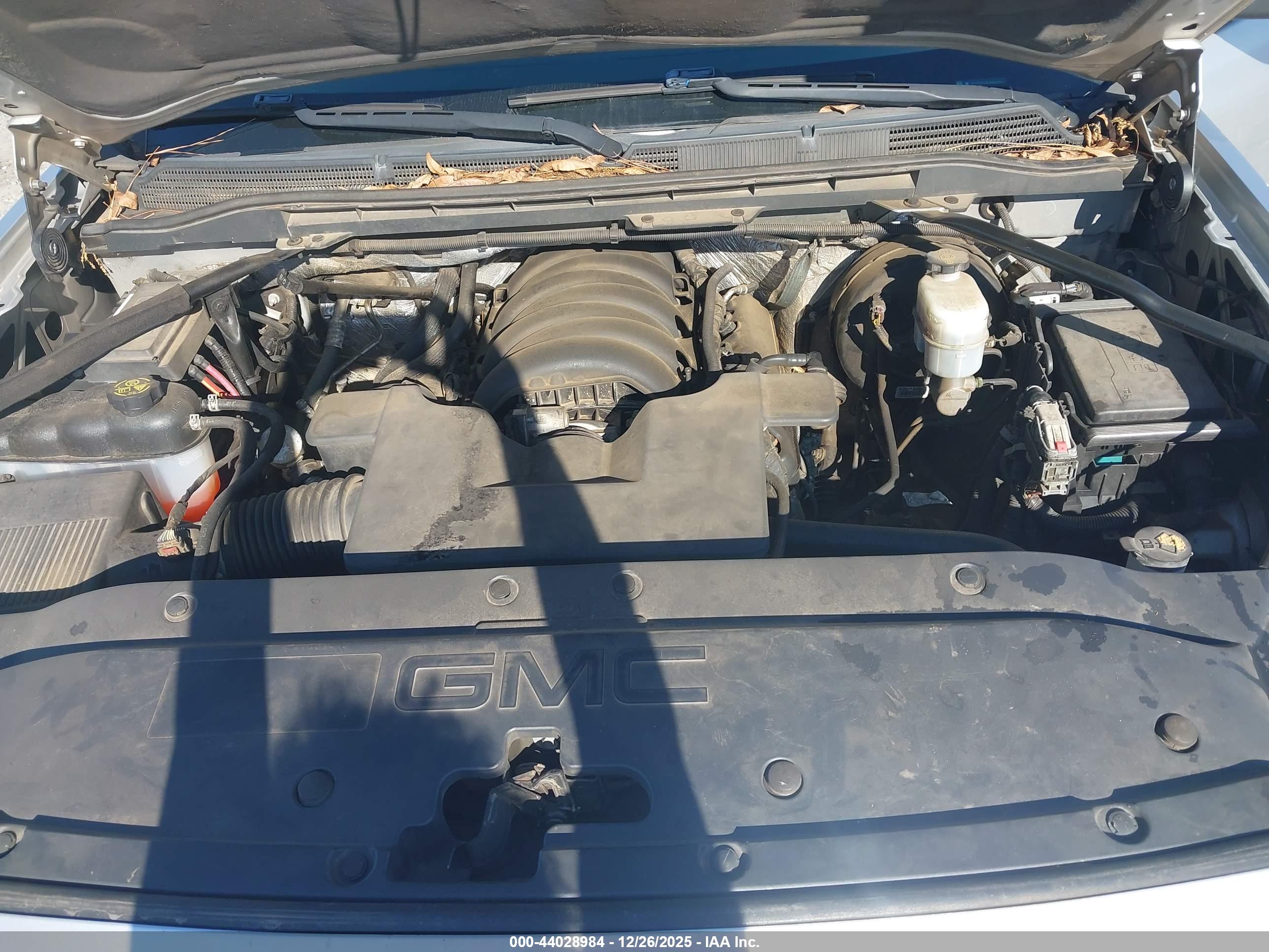 GMC SIERRA image 10