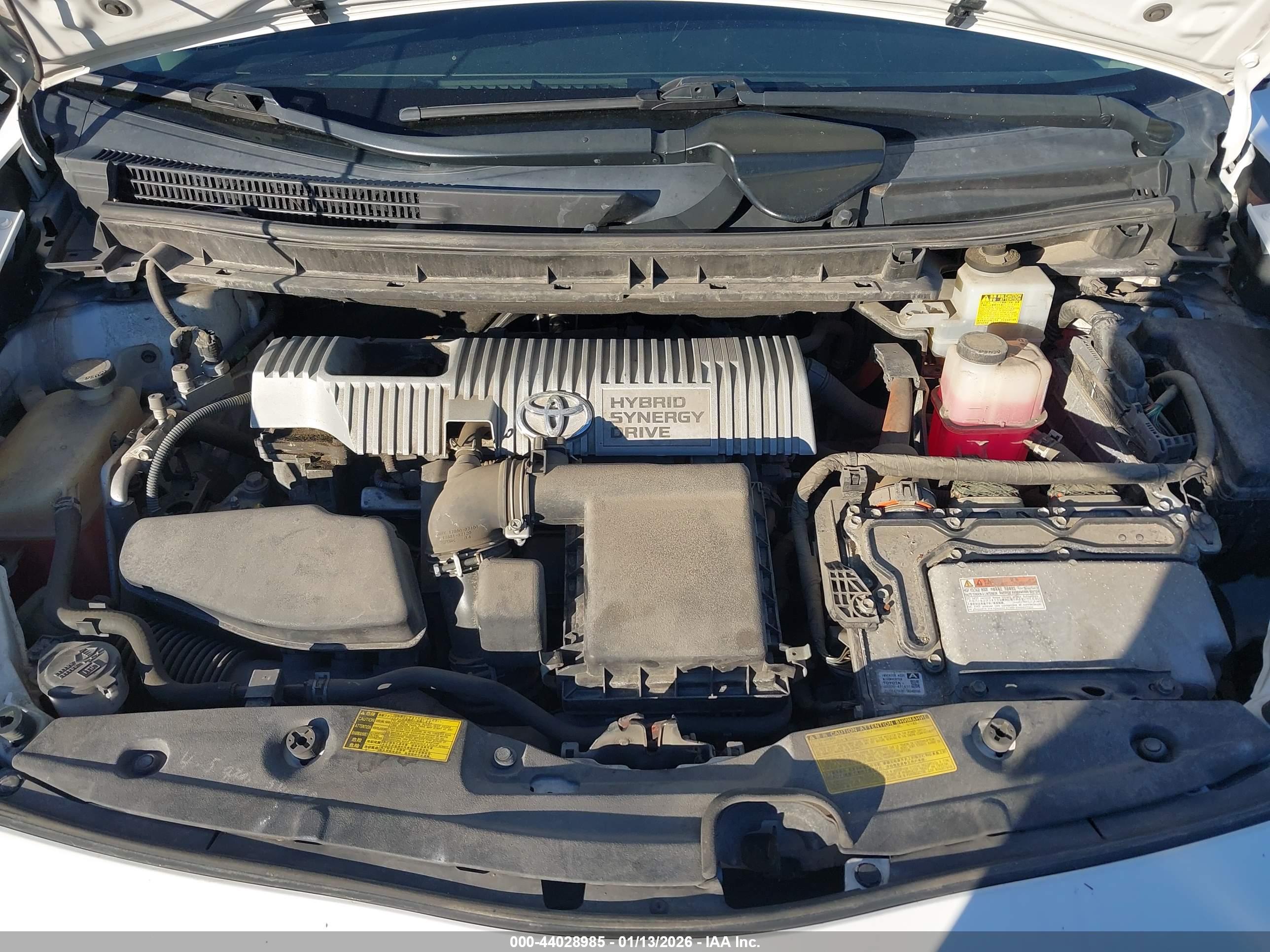 TOYOTA PRIUS image 10
