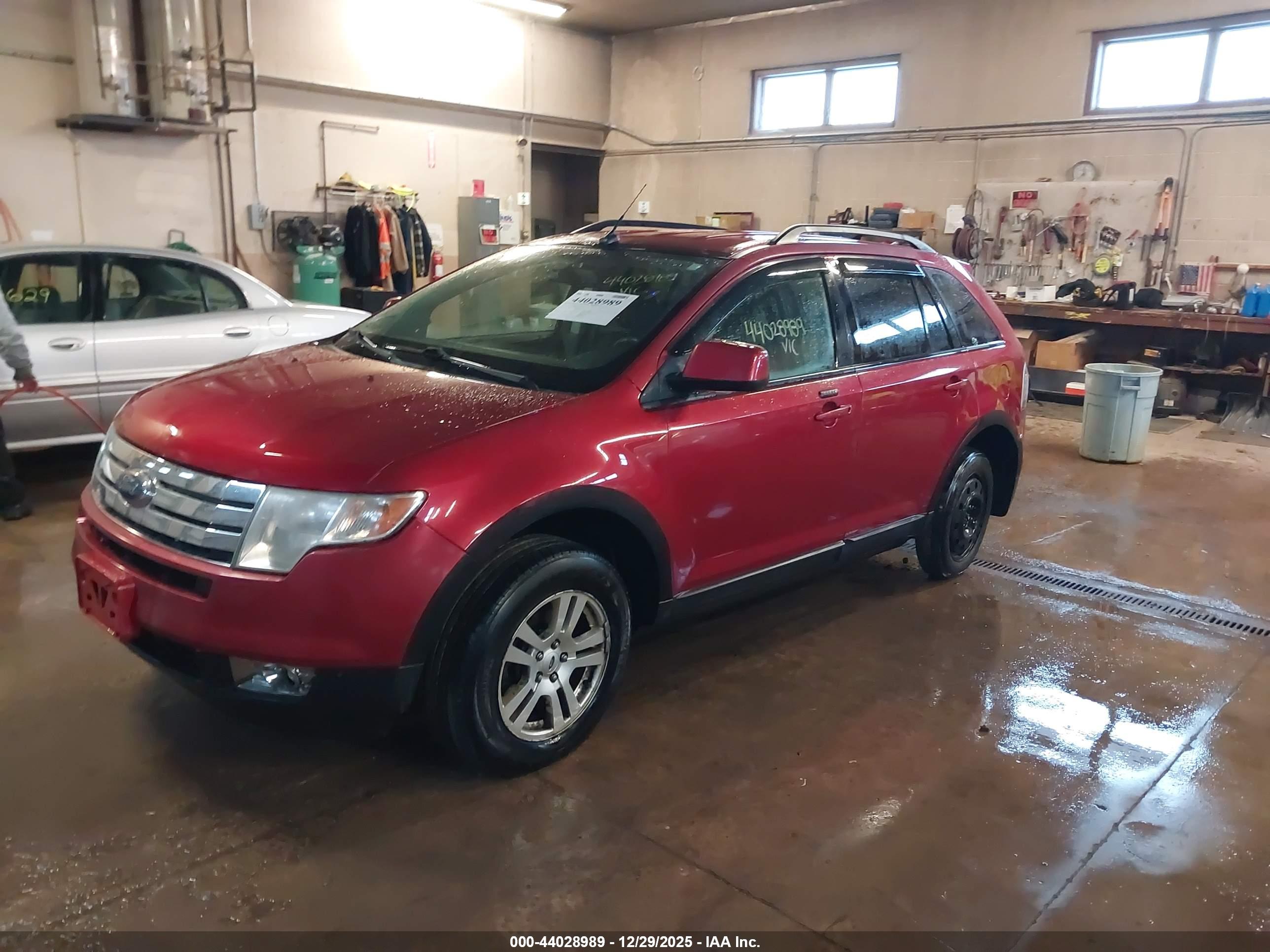 FORD EDGE image 2