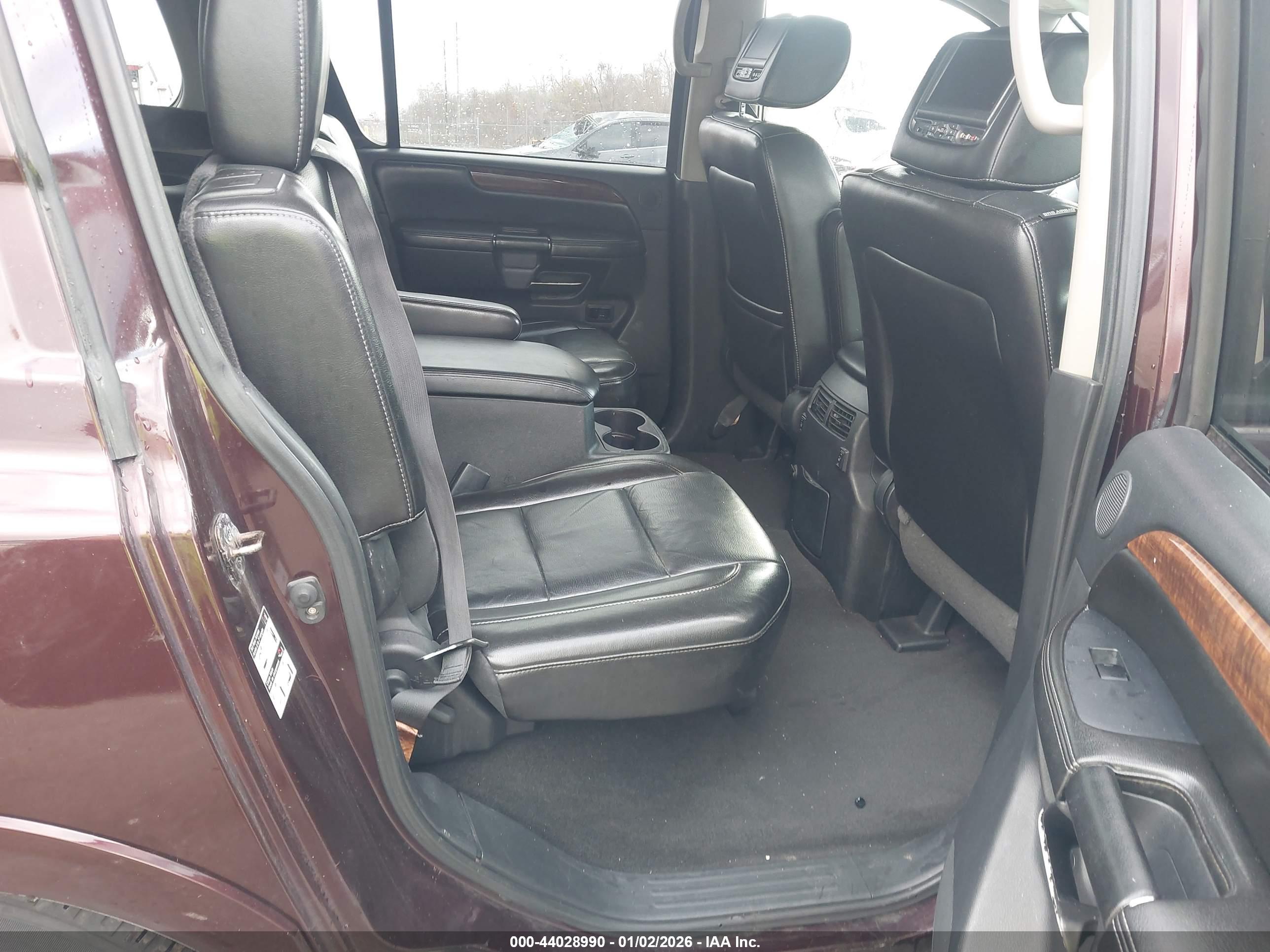 NISSAN ARMADA image 8