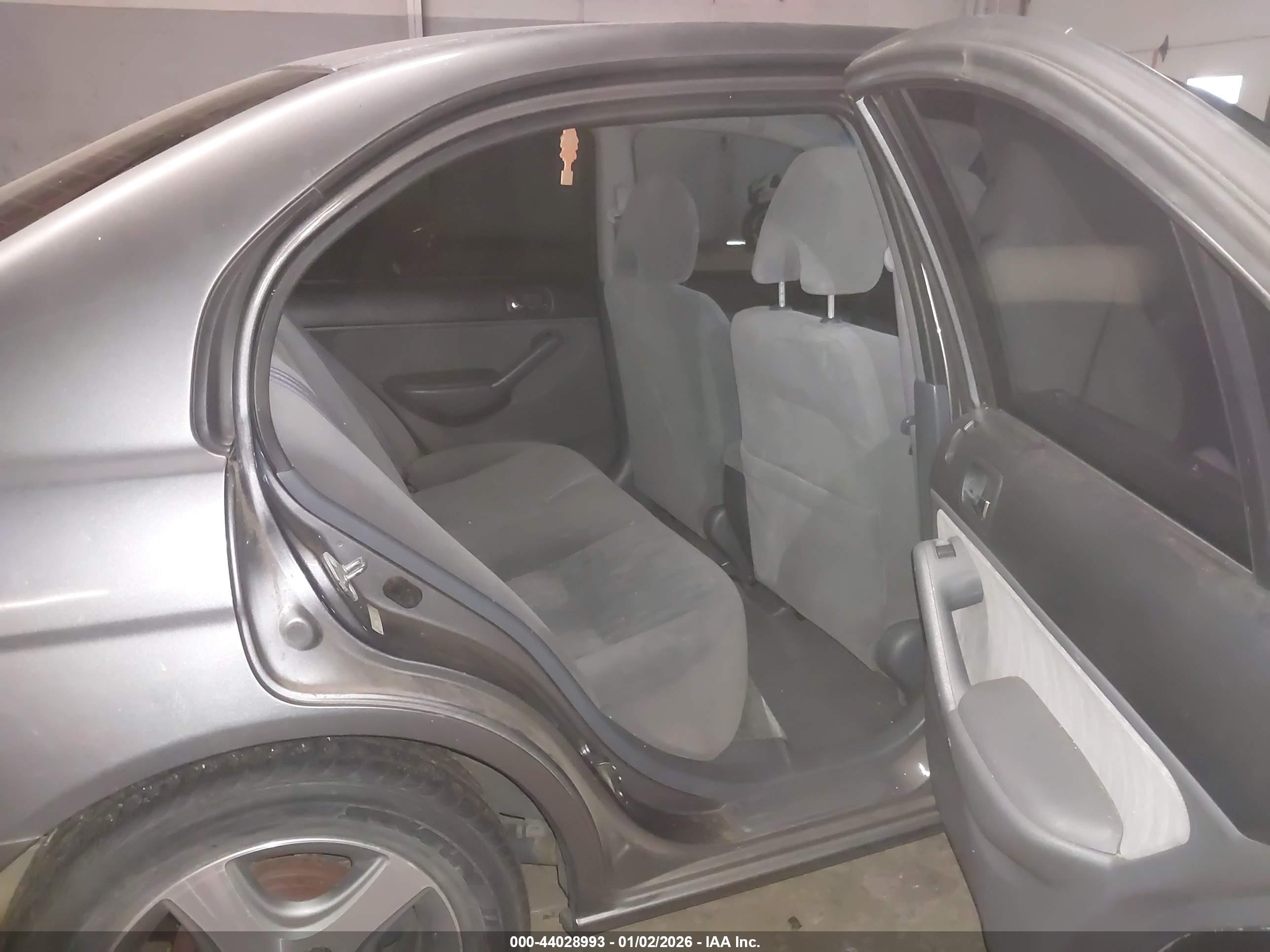 HONDA CIVIC image 8