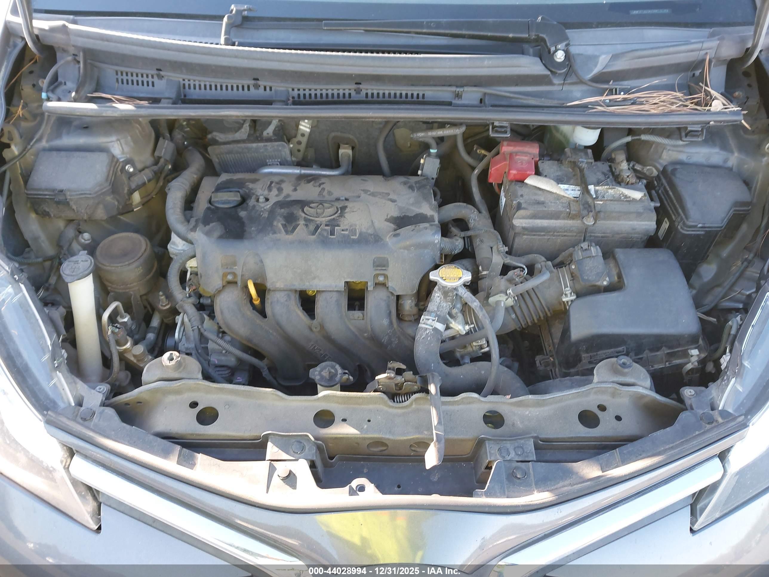 TOYOTA YARIS image 10