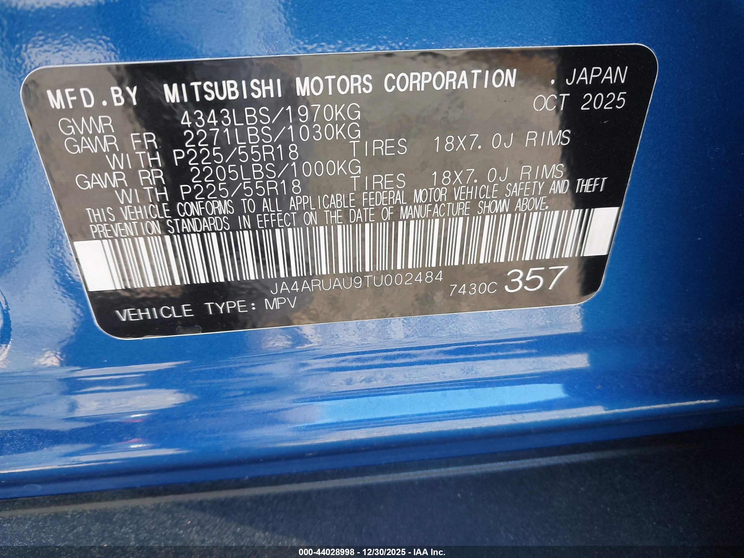 MITSUBISHI OUTLANDER image 9