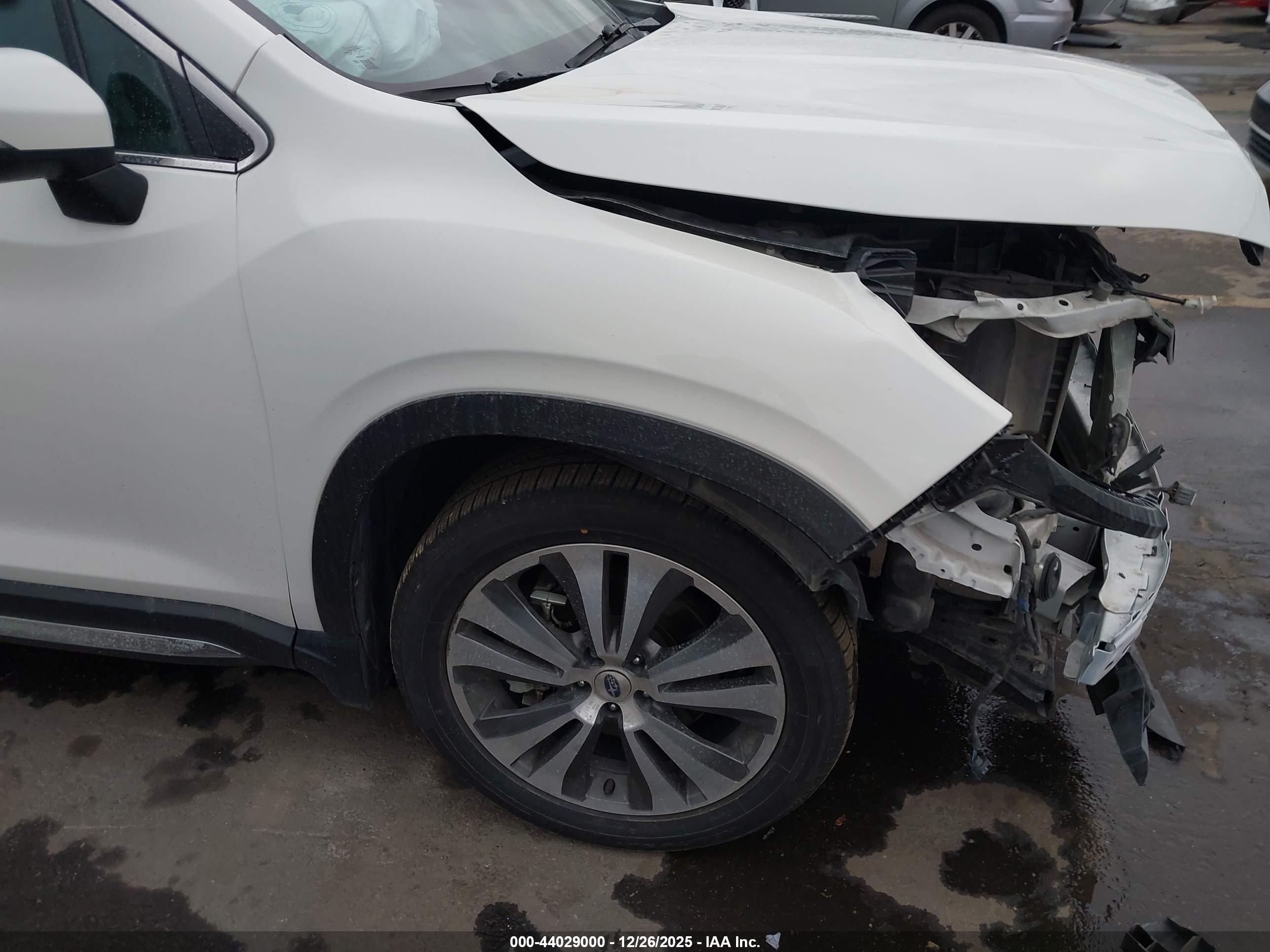 SUBARU ASCENT image 6