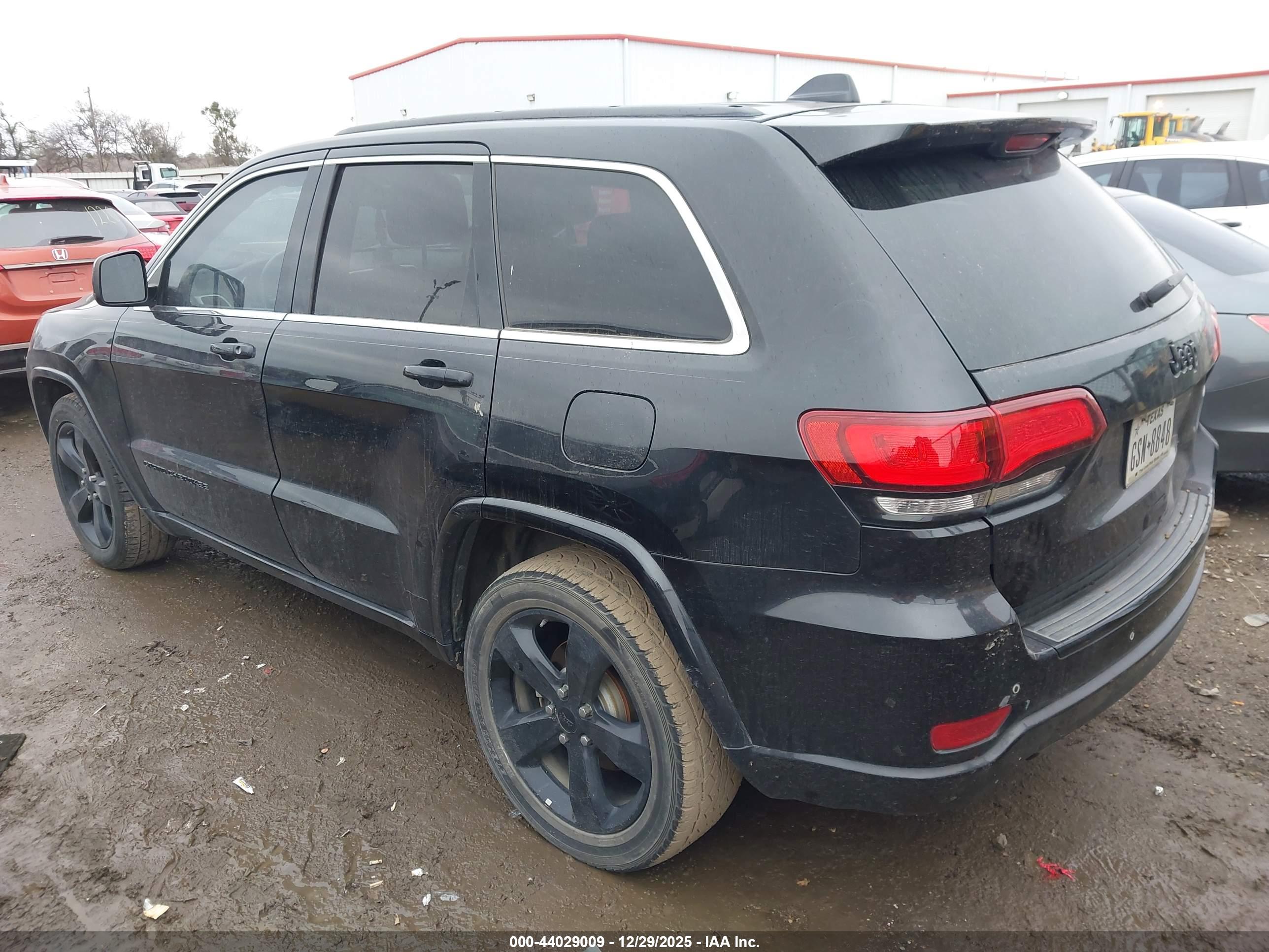 JEEP GRAND image 3