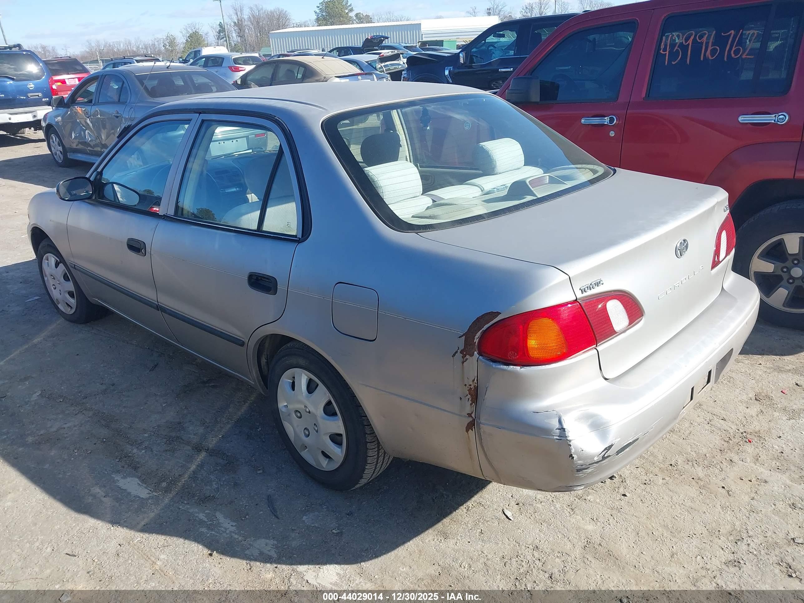 TOYOTA COROLLA image 3