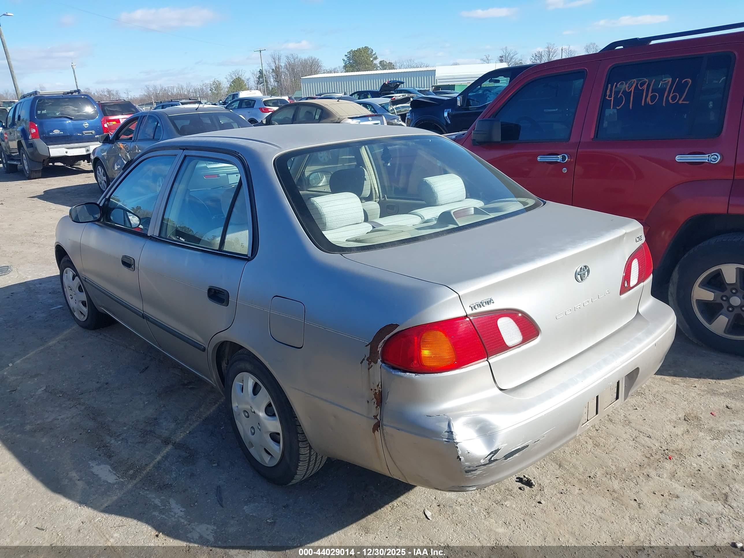 TOYOTA COROLLA image 6
