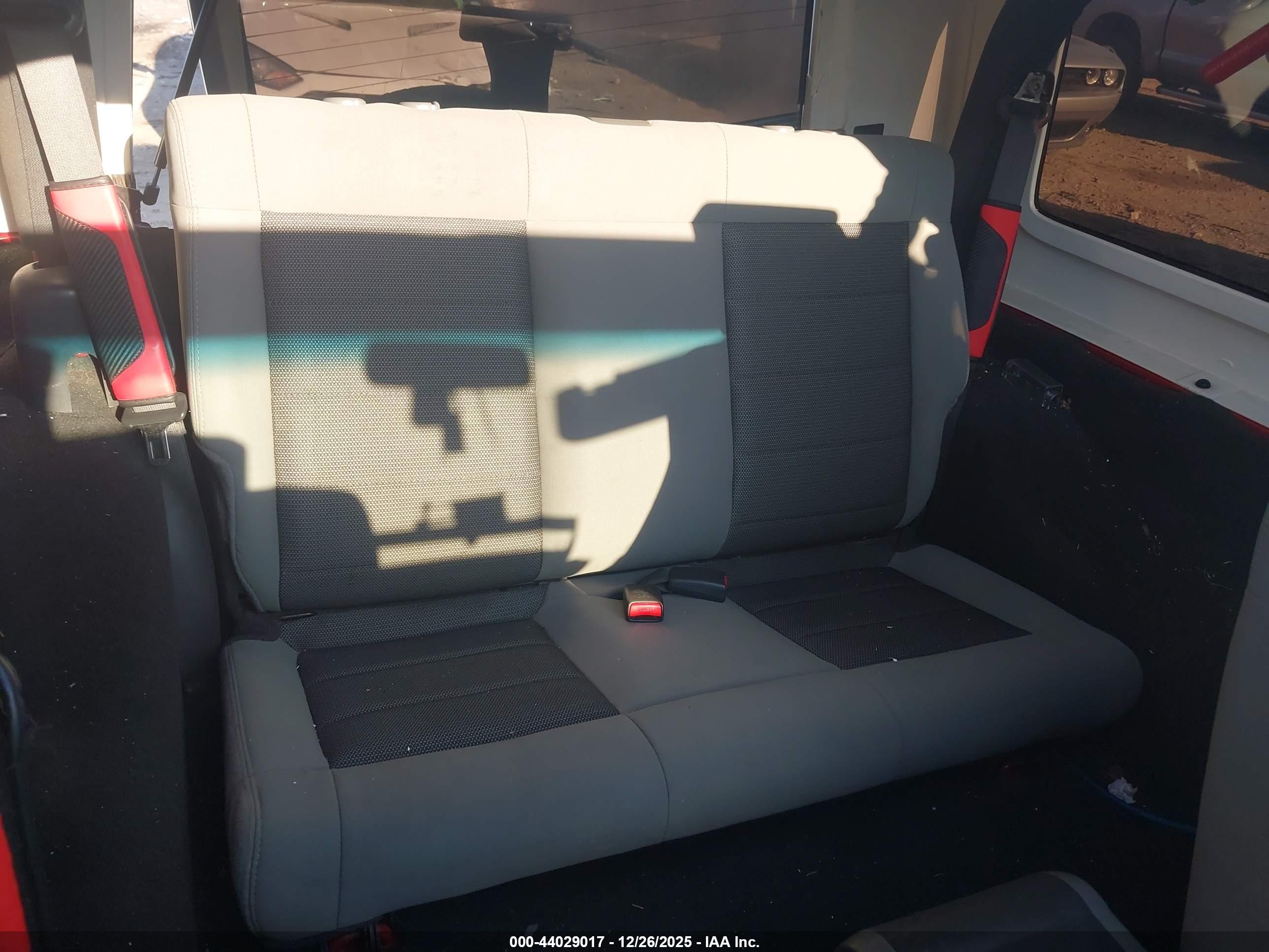 JEEP WRANGLER image 8