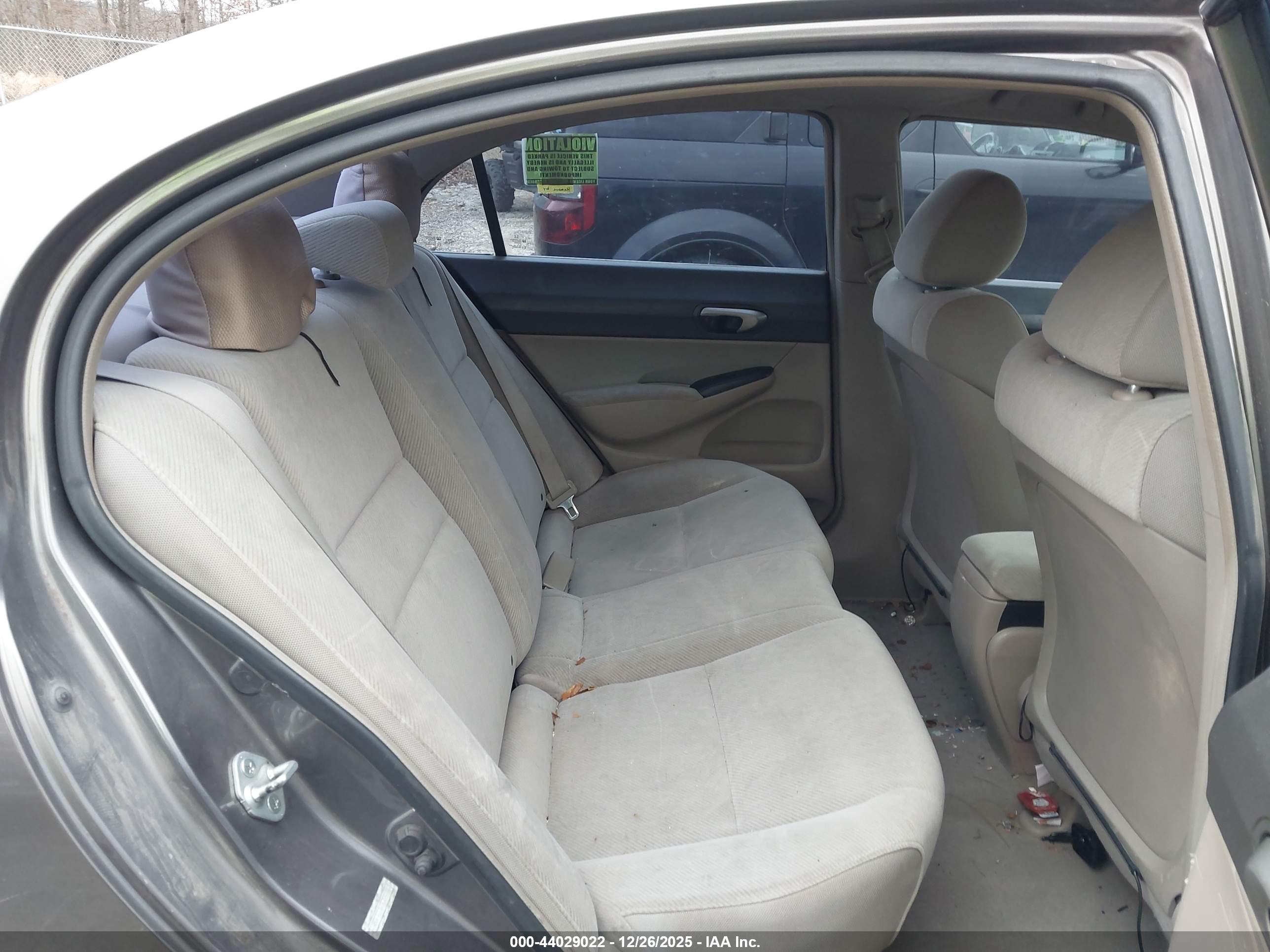 HONDA CIVIC image 8