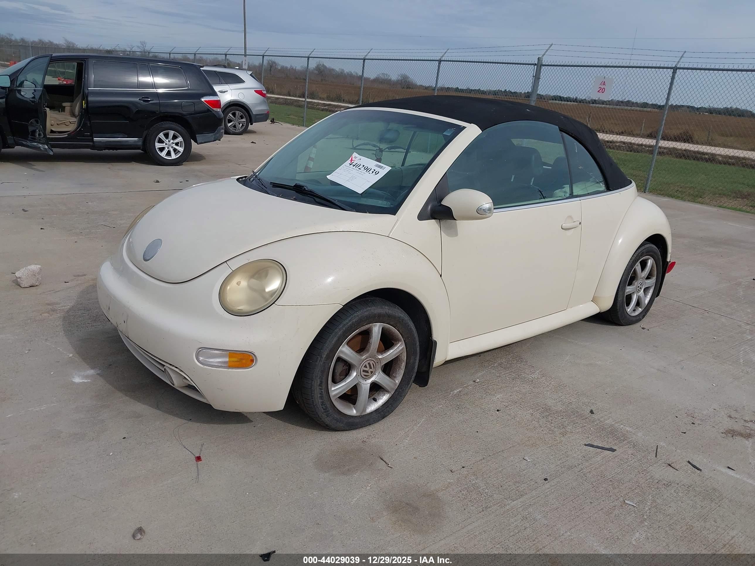 VOLKSWAGEN NEW image 2