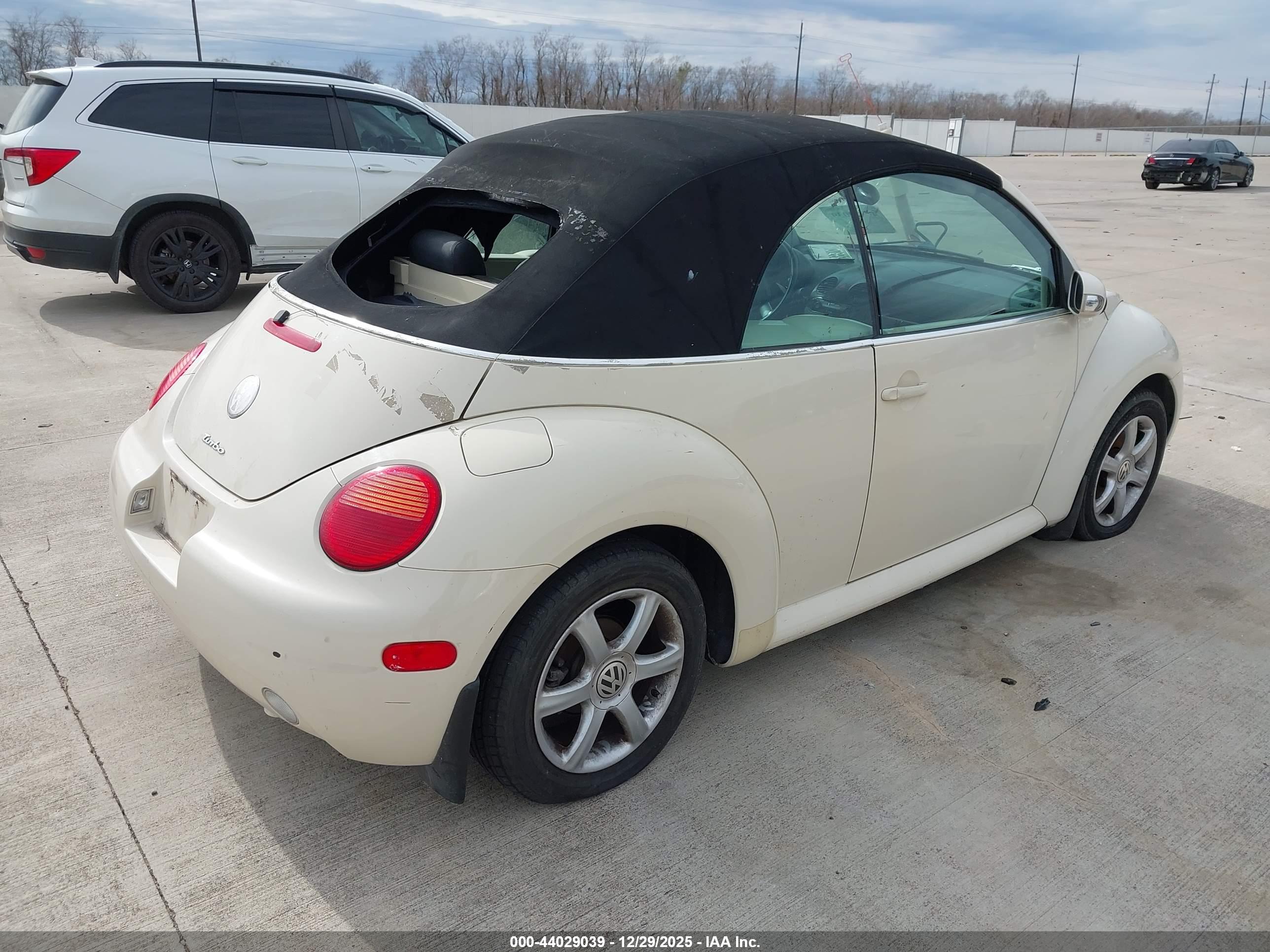 VOLKSWAGEN NEW image 4